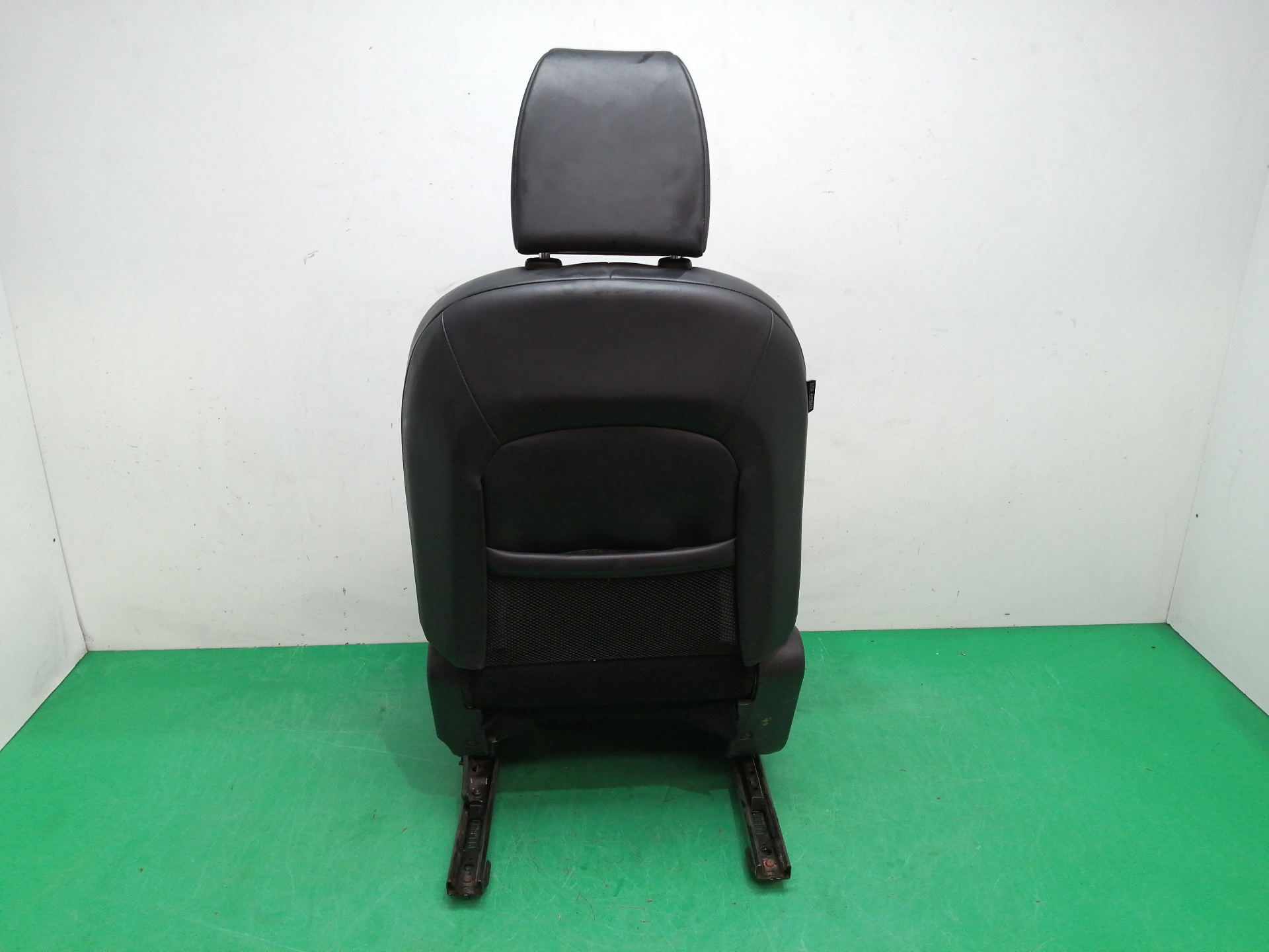 ASIENTO DELANTERO DERECHO