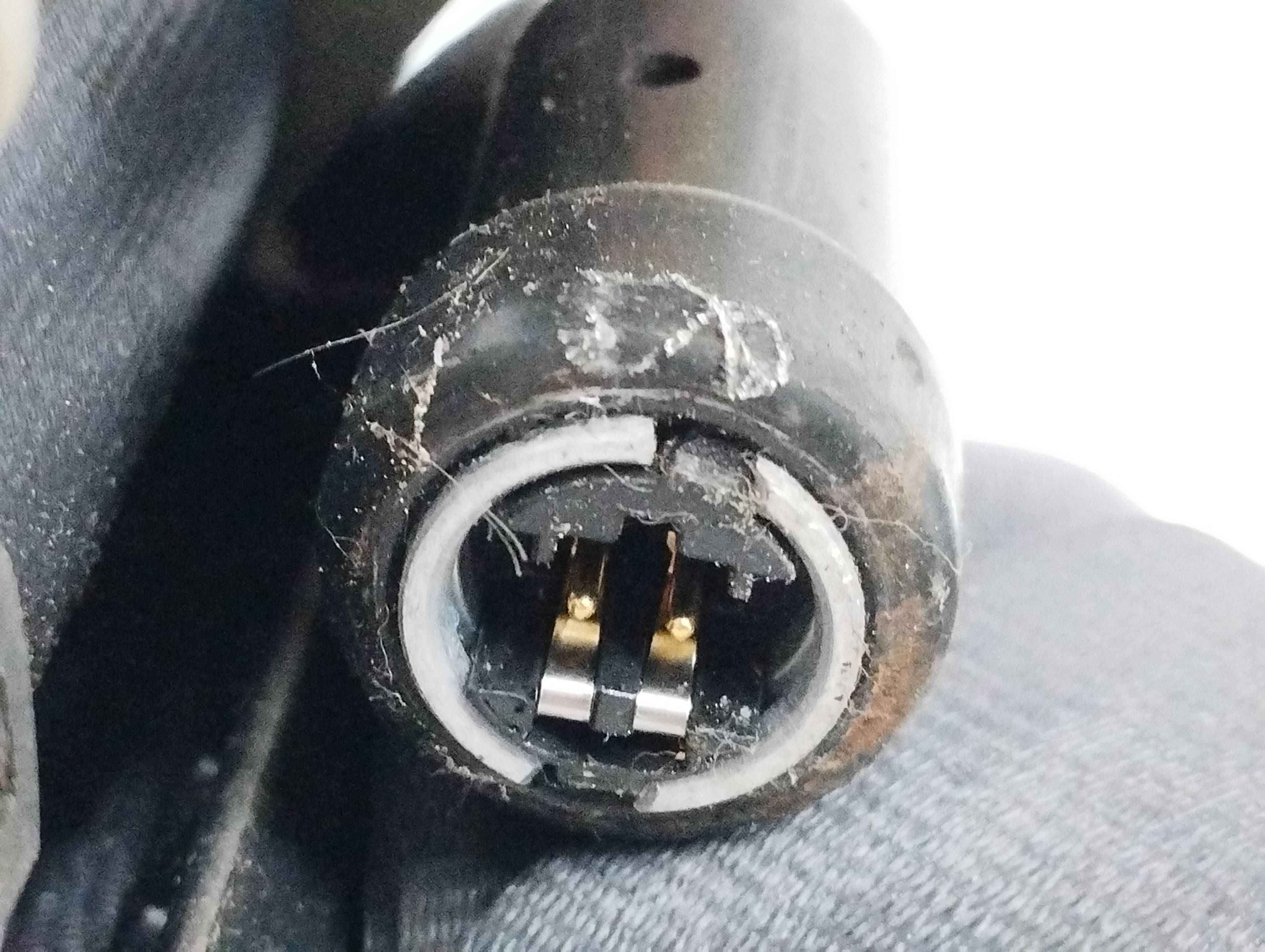 CINTURON SEGURIDAD TRASERO IZQUIERDO