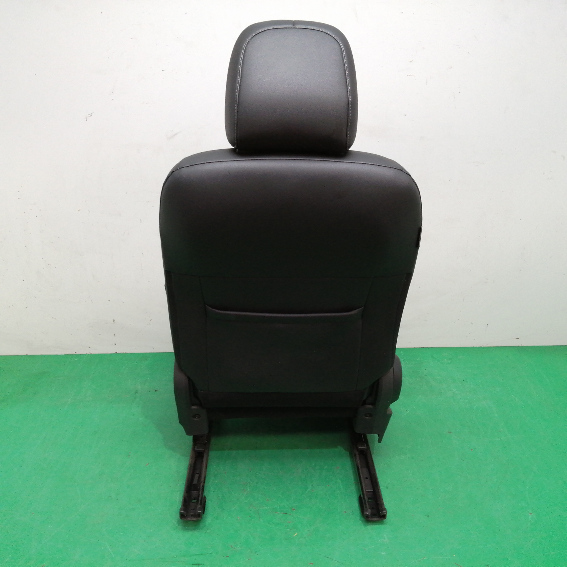 ASIENTO DELANTERO DERECHO