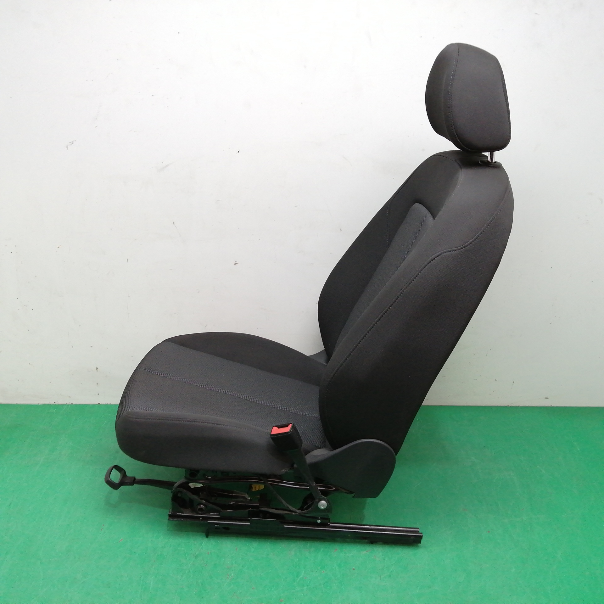 ASIENTO DELANTERO DERECHO