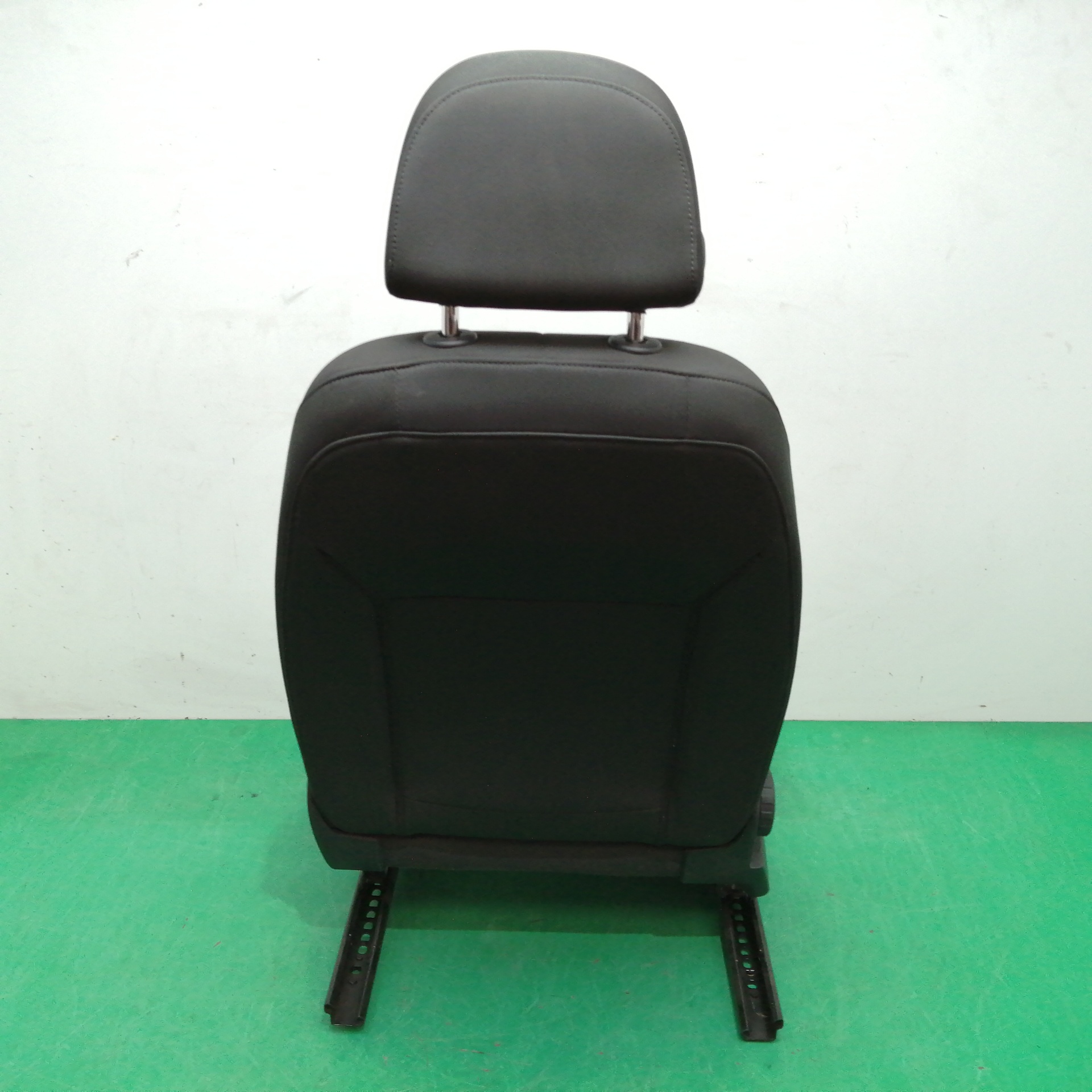 ASIENTO DELANTERO DERECHO