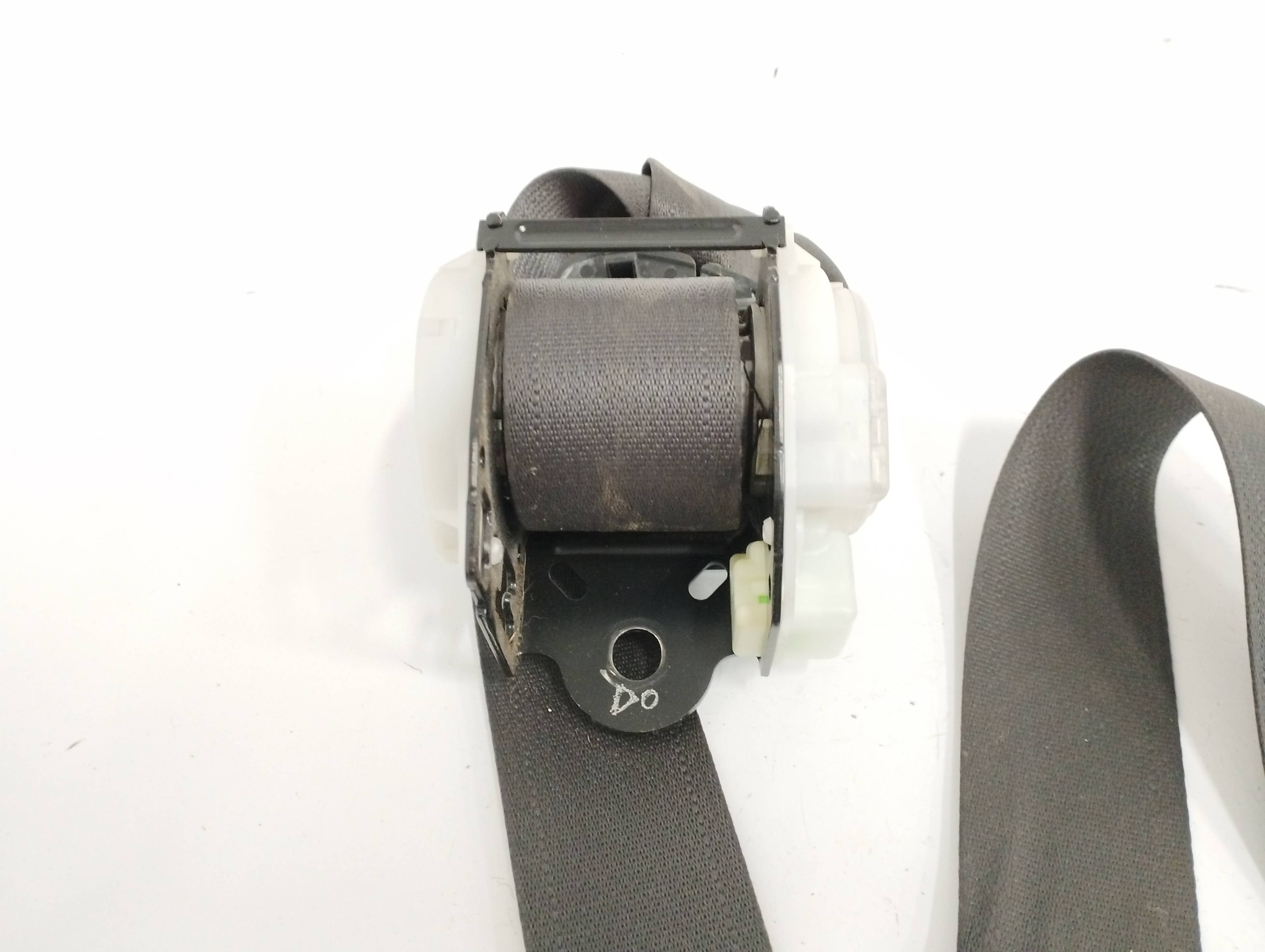 CINTURON SEGURIDAD TRASERO DERECHO