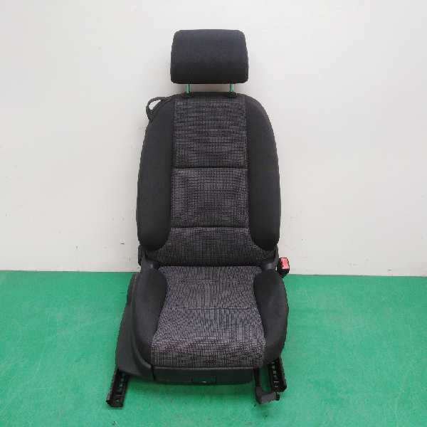 ASIENTO DELANTERO DERECHO