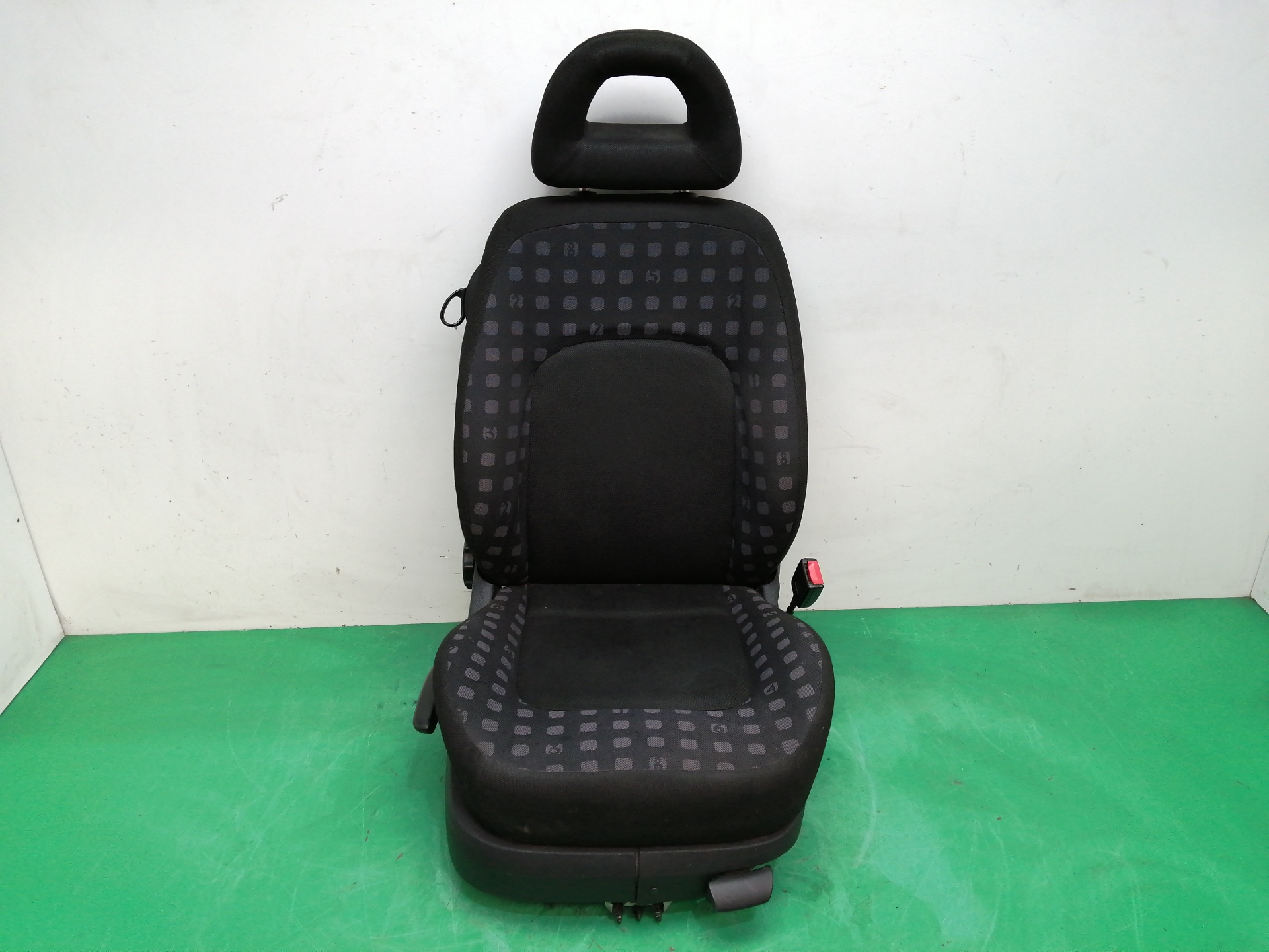 ASIENTO DELANTERO DERECHO