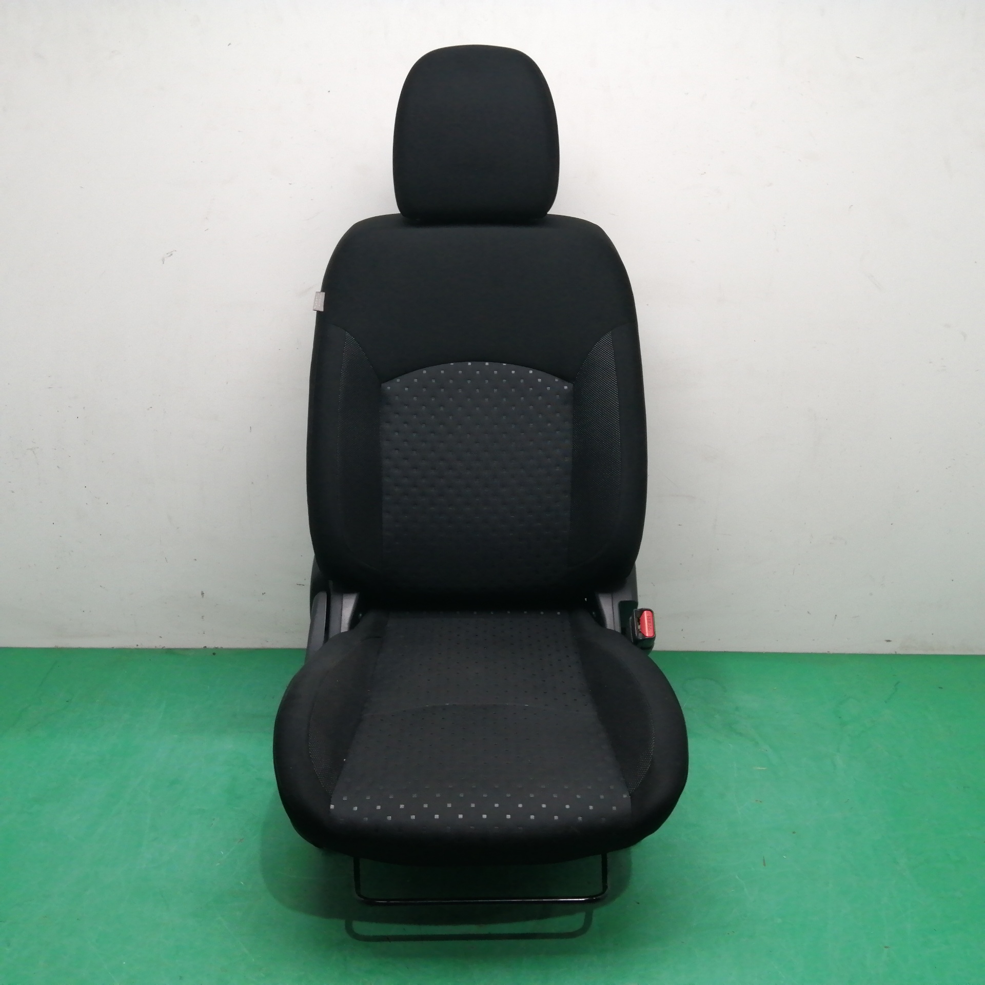 ASIENTO DELANTERO DERECHO