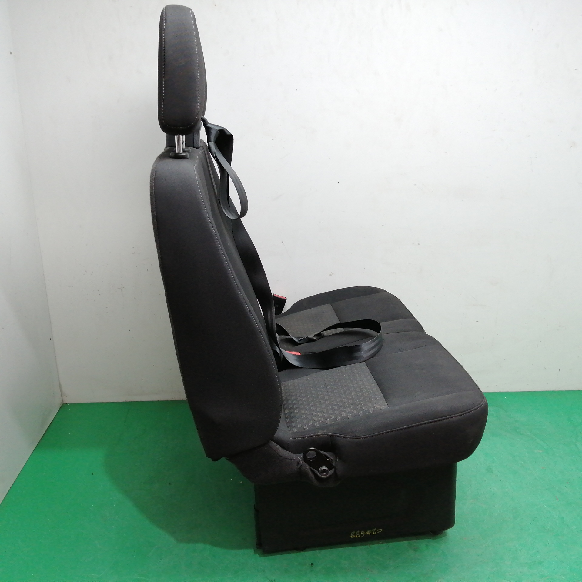 ASIENTO DELANTERO DERECHO