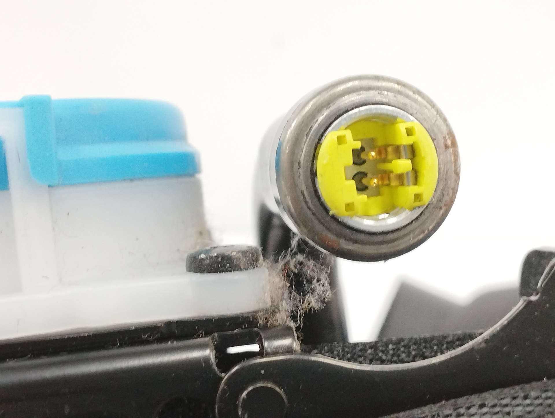 CINTURON SEGURIDAD DELANTERO IZQUIERDO