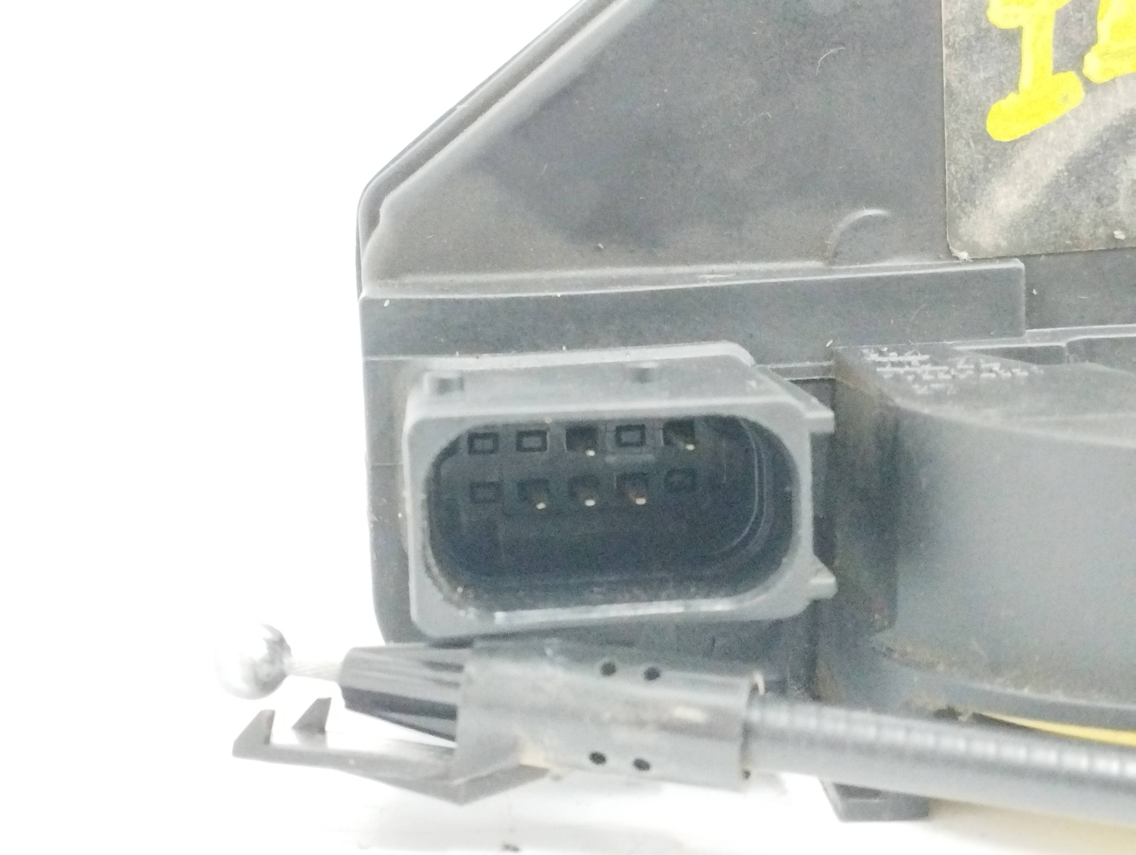 CERRADURA PUERTA TRASERA IZQUIERDA 