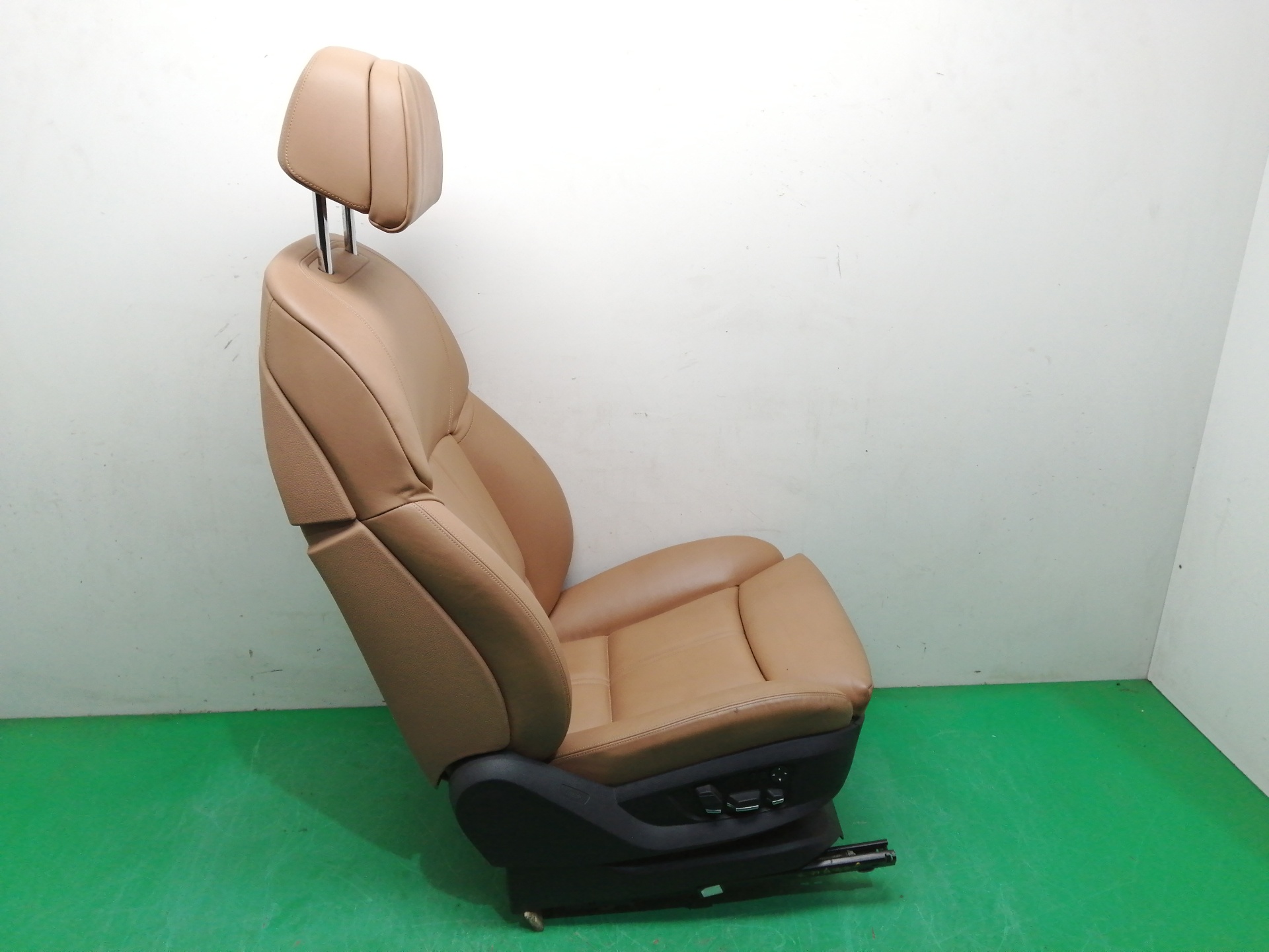 ASIENTO DELANTERO DERECHO