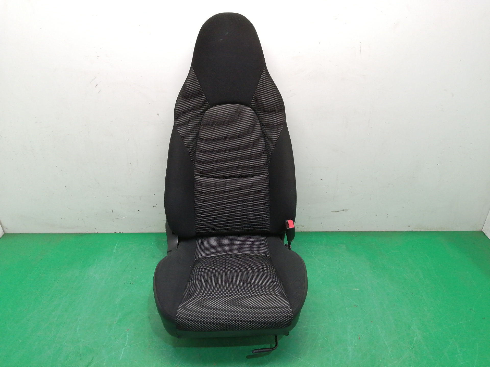 ASIENTO DELANTERO DERECHO