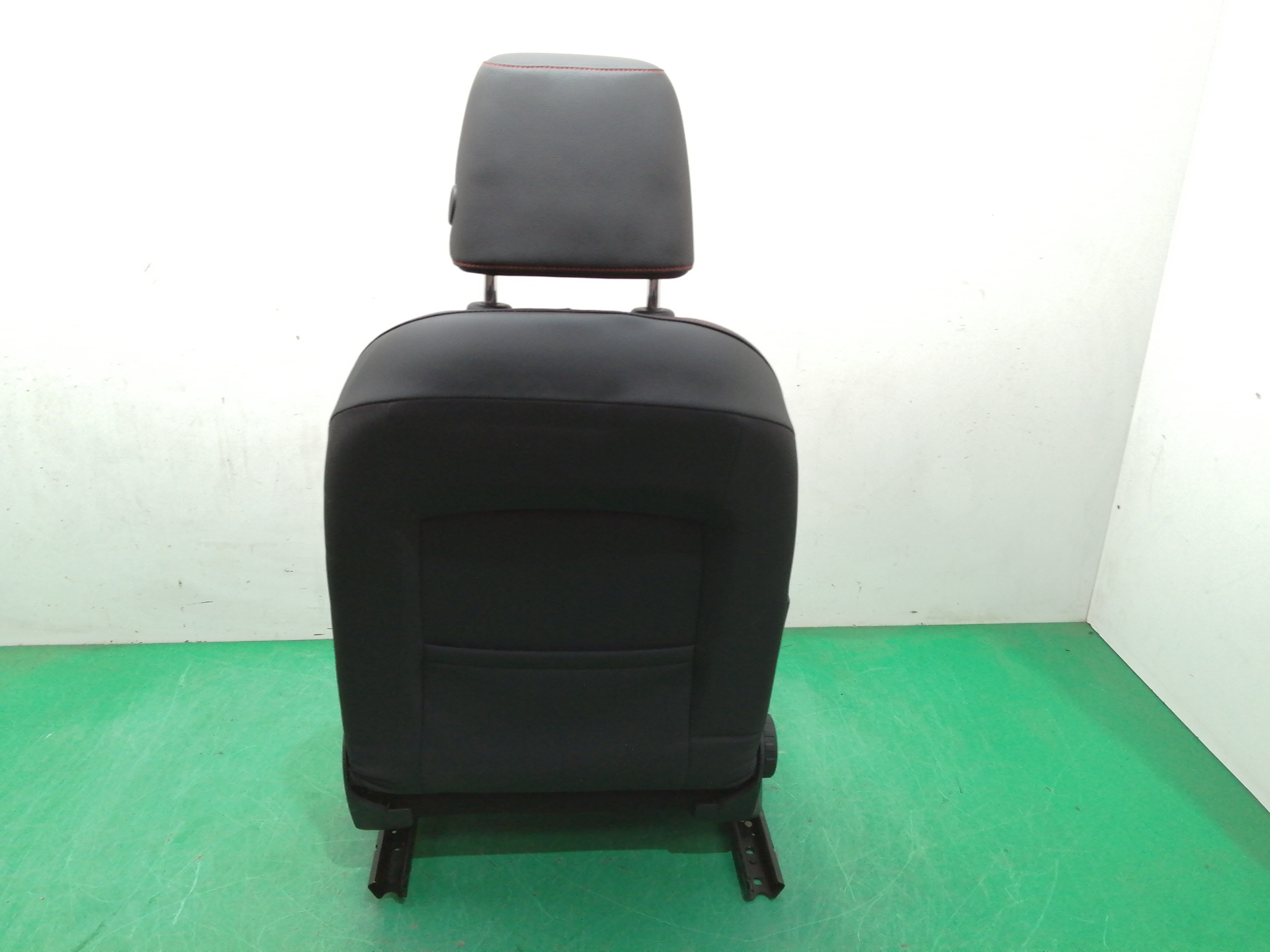 ASIENTO DELANTERO DERECHO