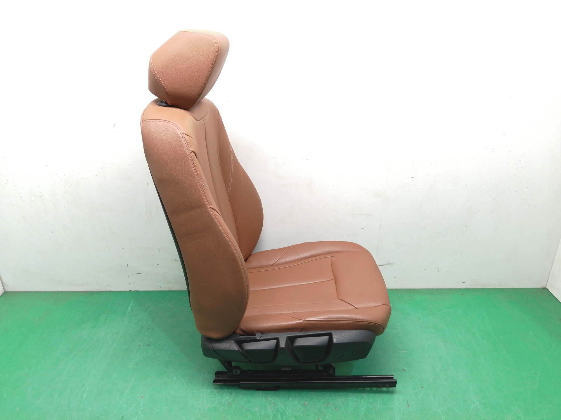 ASIENTO DELANTERO DERECHO