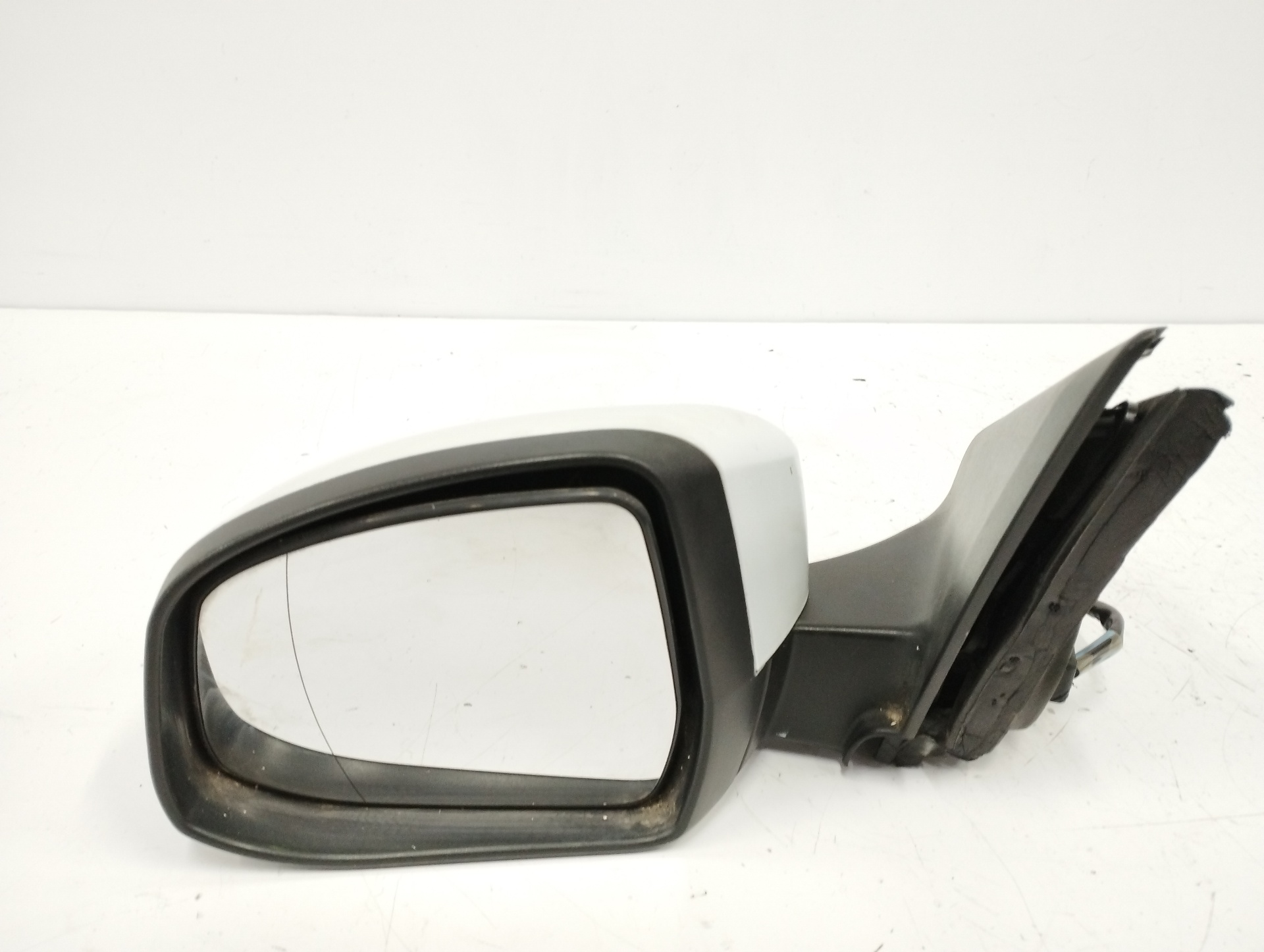 RETROVISOR IZQUIERDO