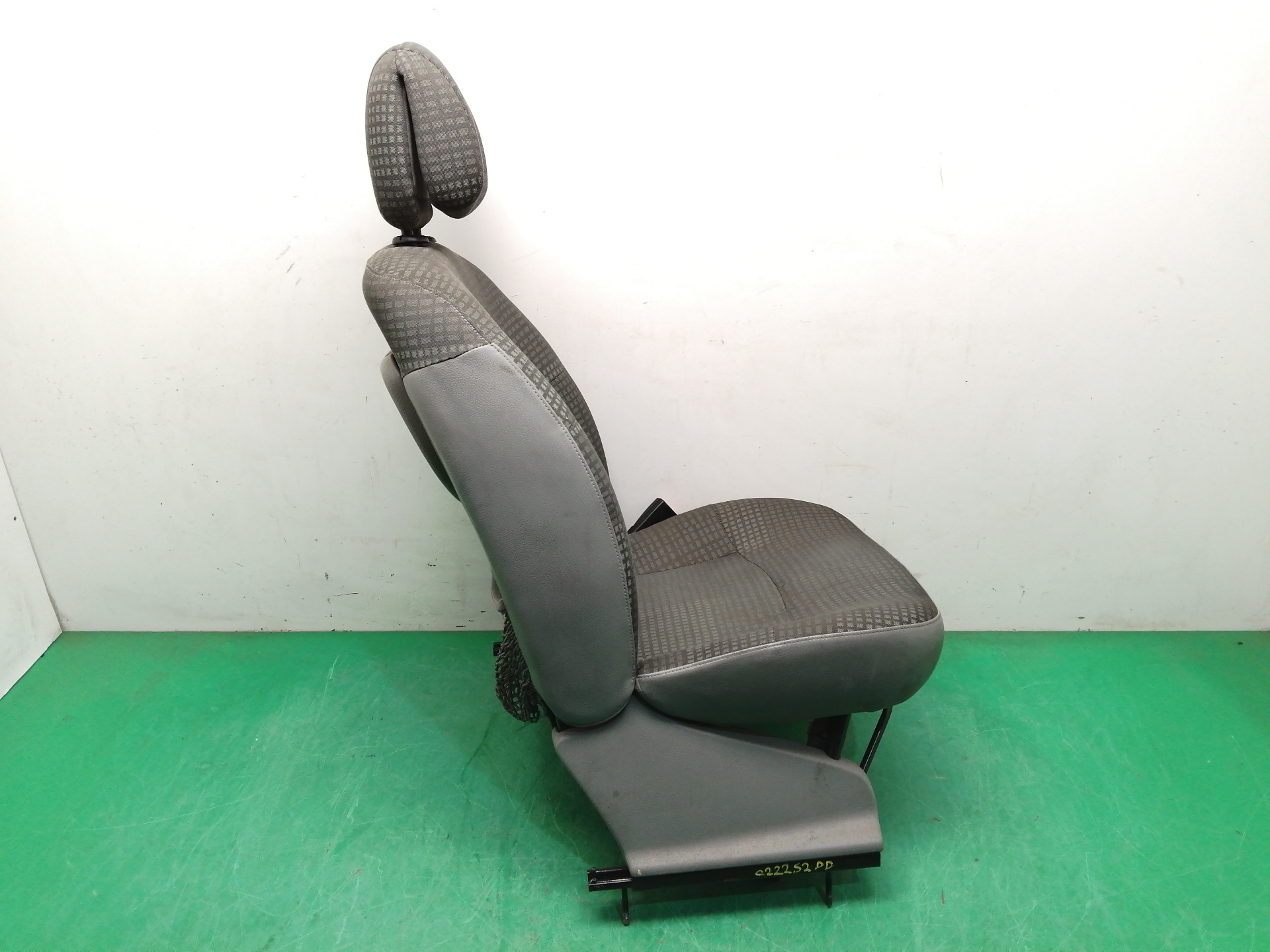 ASIENTO DELANTERO DERECHO