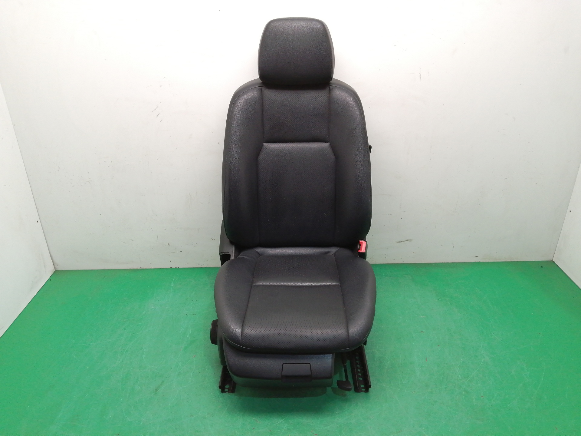 ASIENTO DELANTERO DERECHO