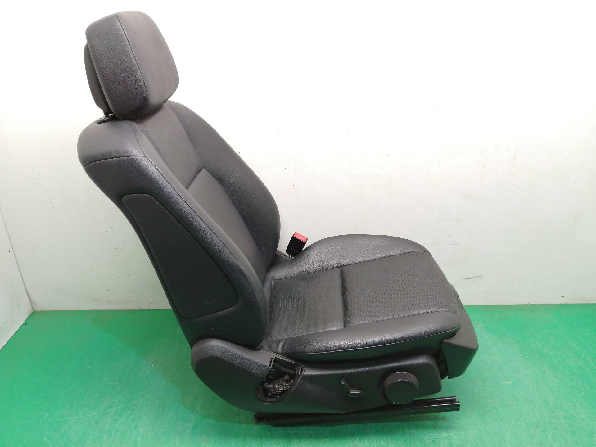 ASIENTO DELANTERO DERECHO