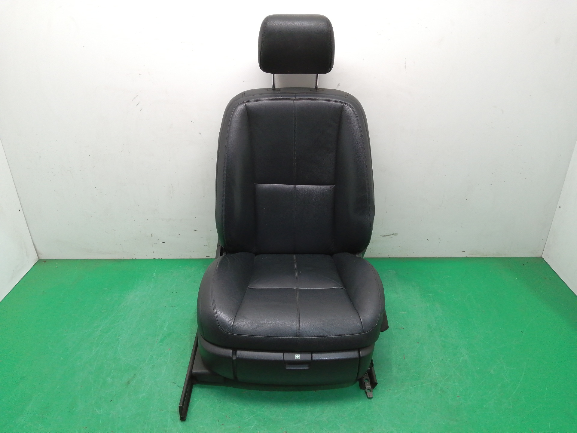 ASIENTO DELANTERO DERECHO