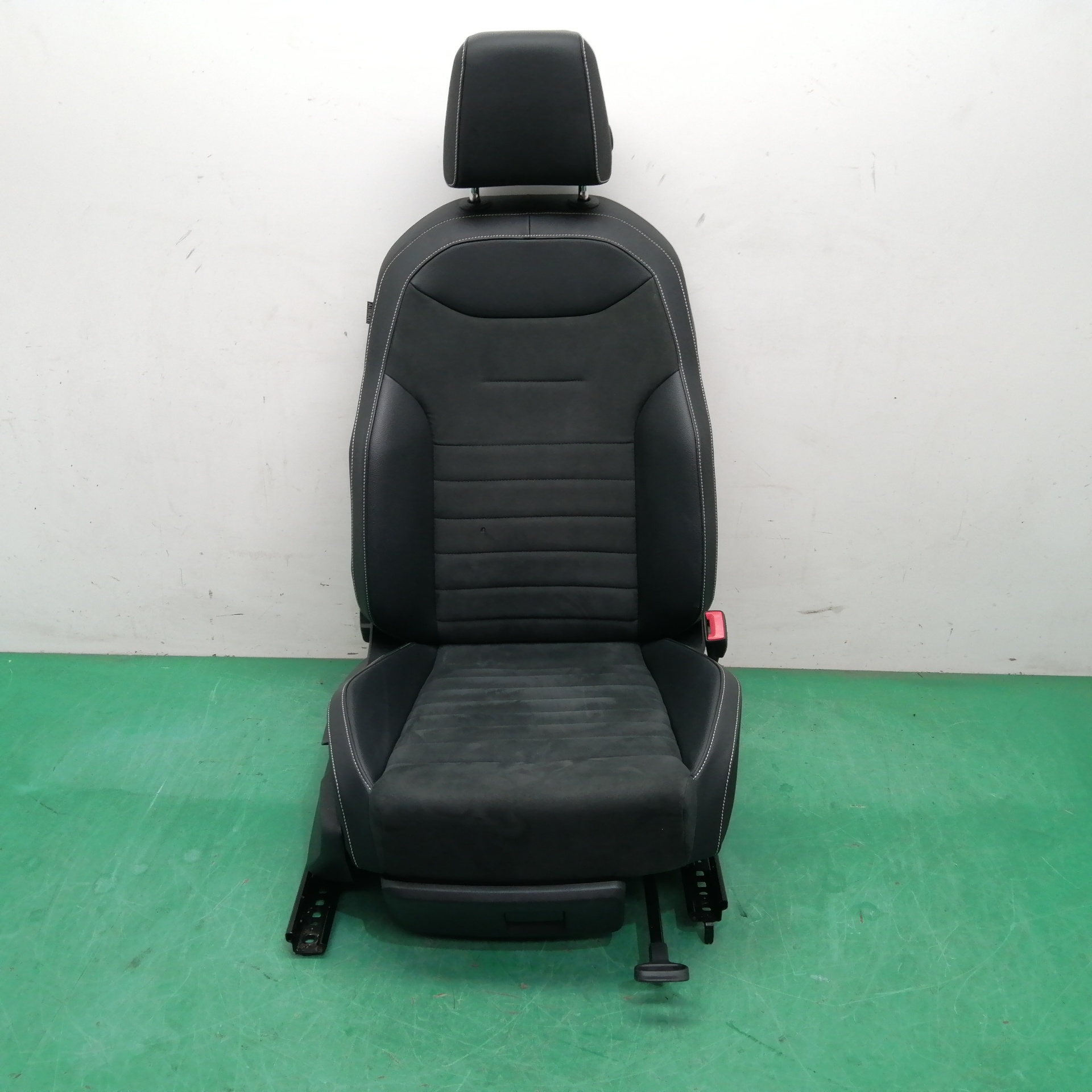 ASIENTO DELANTERO DERECHO