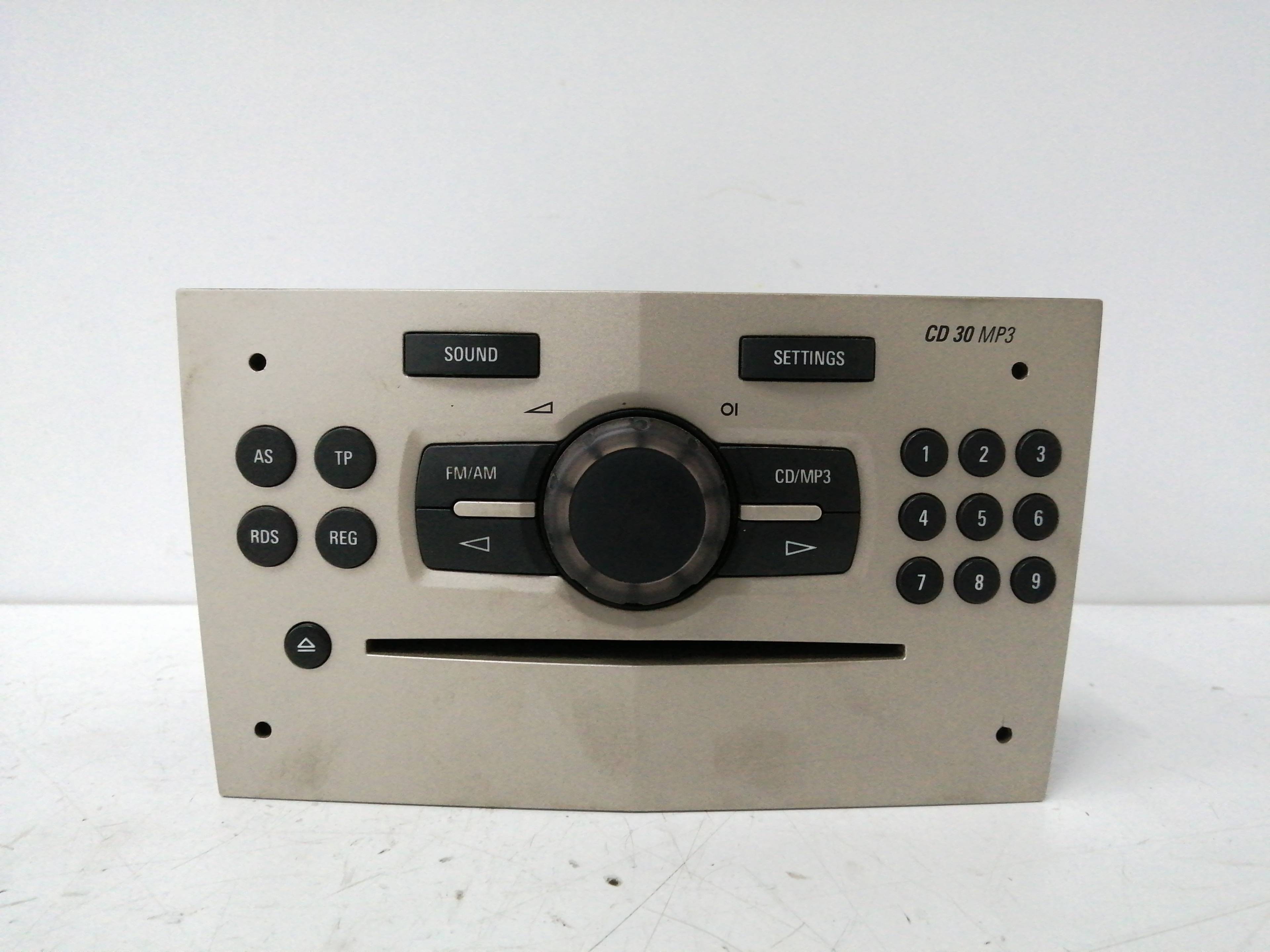 SISTEMA AUDIO / RADIO CD