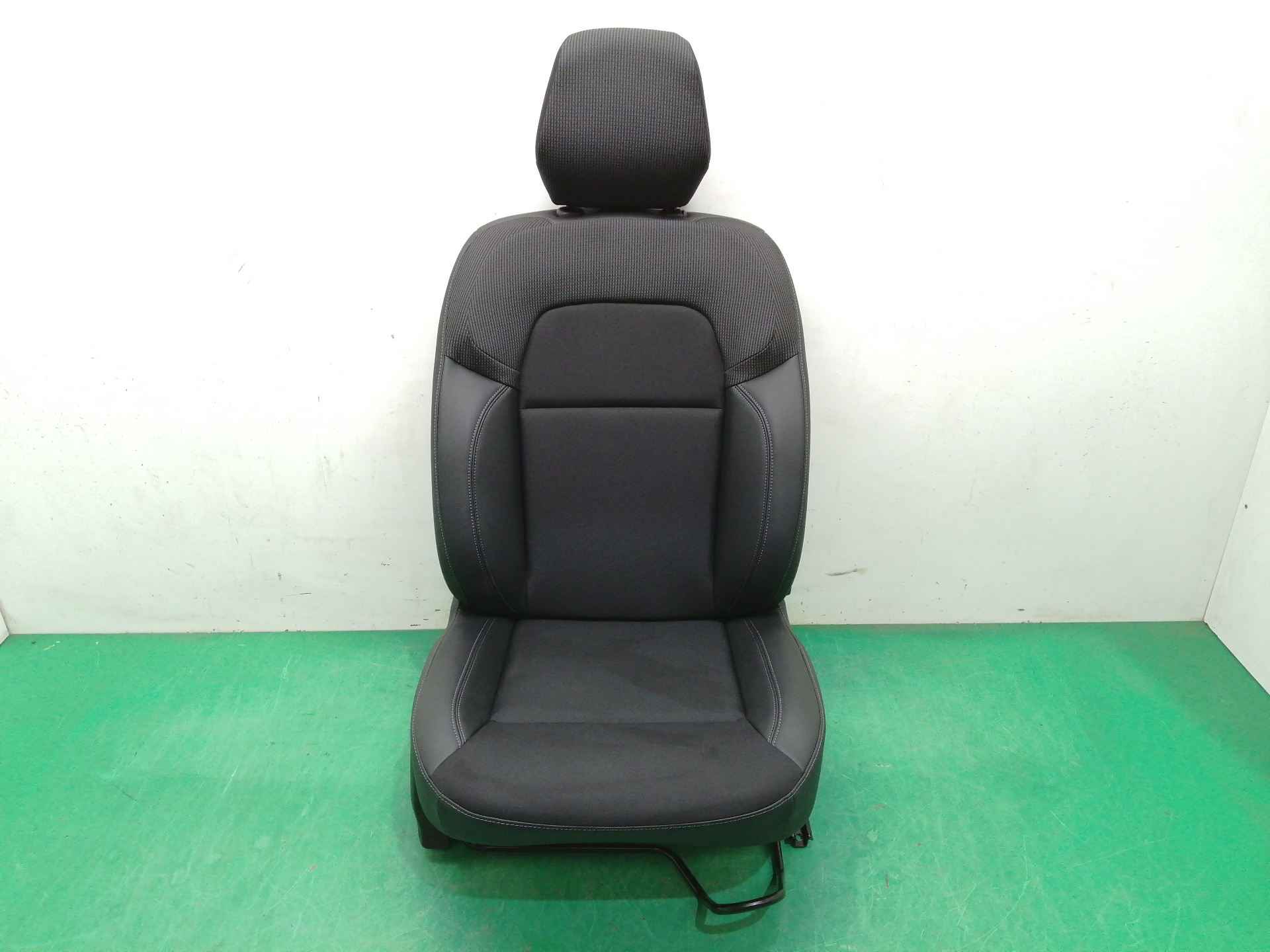 ASIENTO DELANTERO DERECHO