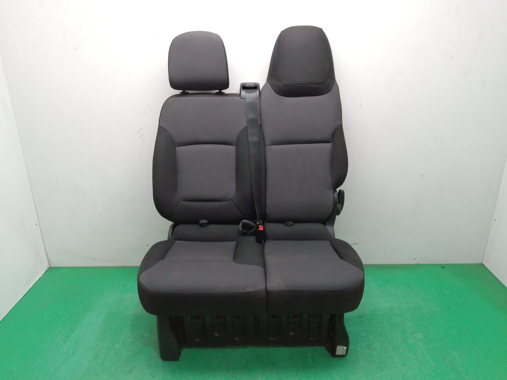 ASIENTO DELANTERO DERECHO