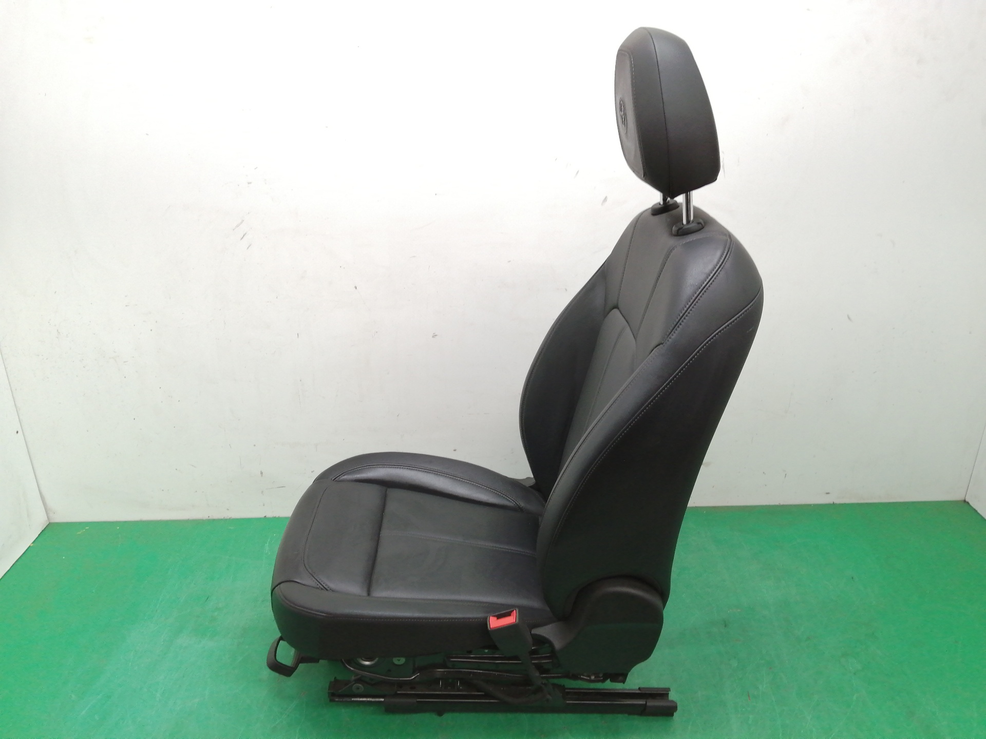 ASIENTO DELANTERO DERECHO