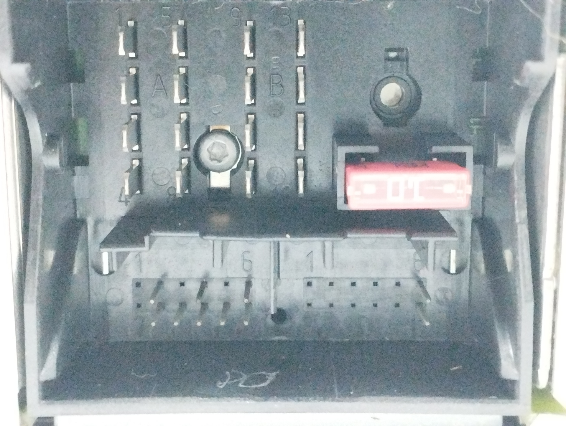 SISTEMA AUDIO / RADIO CD