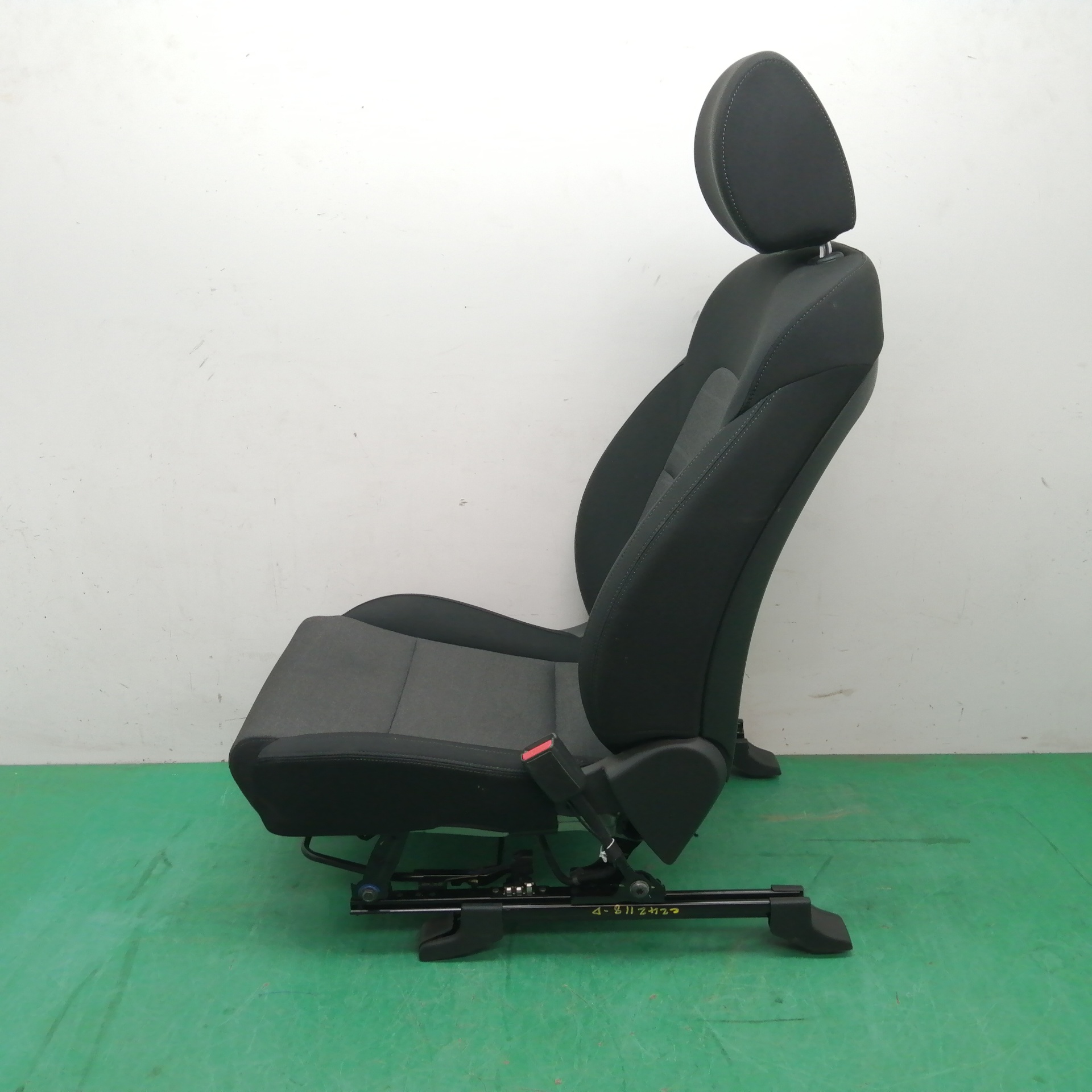 ASIENTO DELANTERO DERECHO