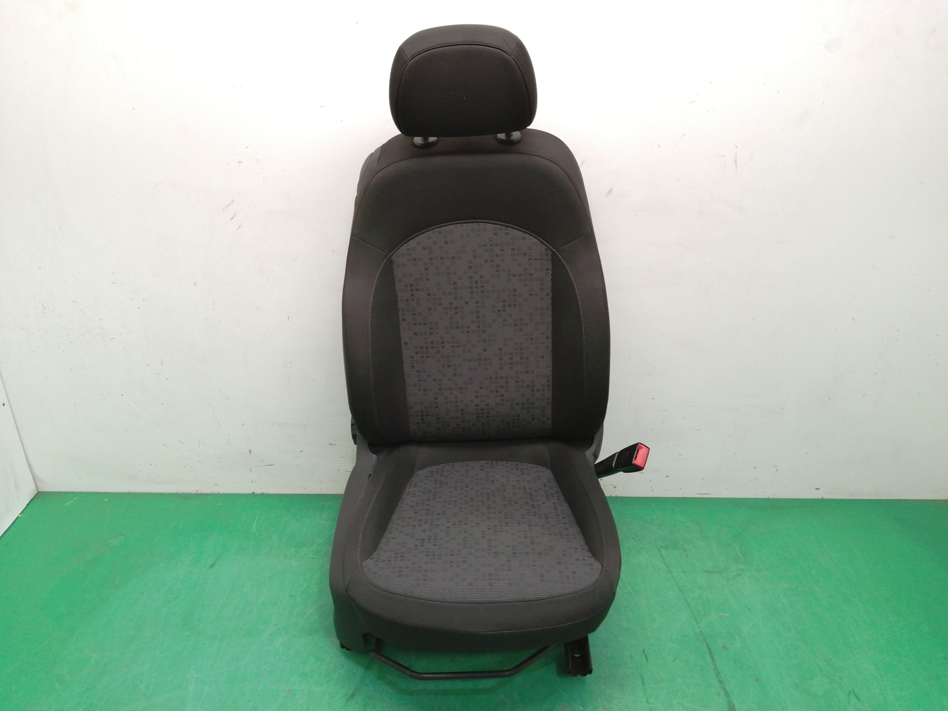 ASIENTO DELANTERO DERECHO