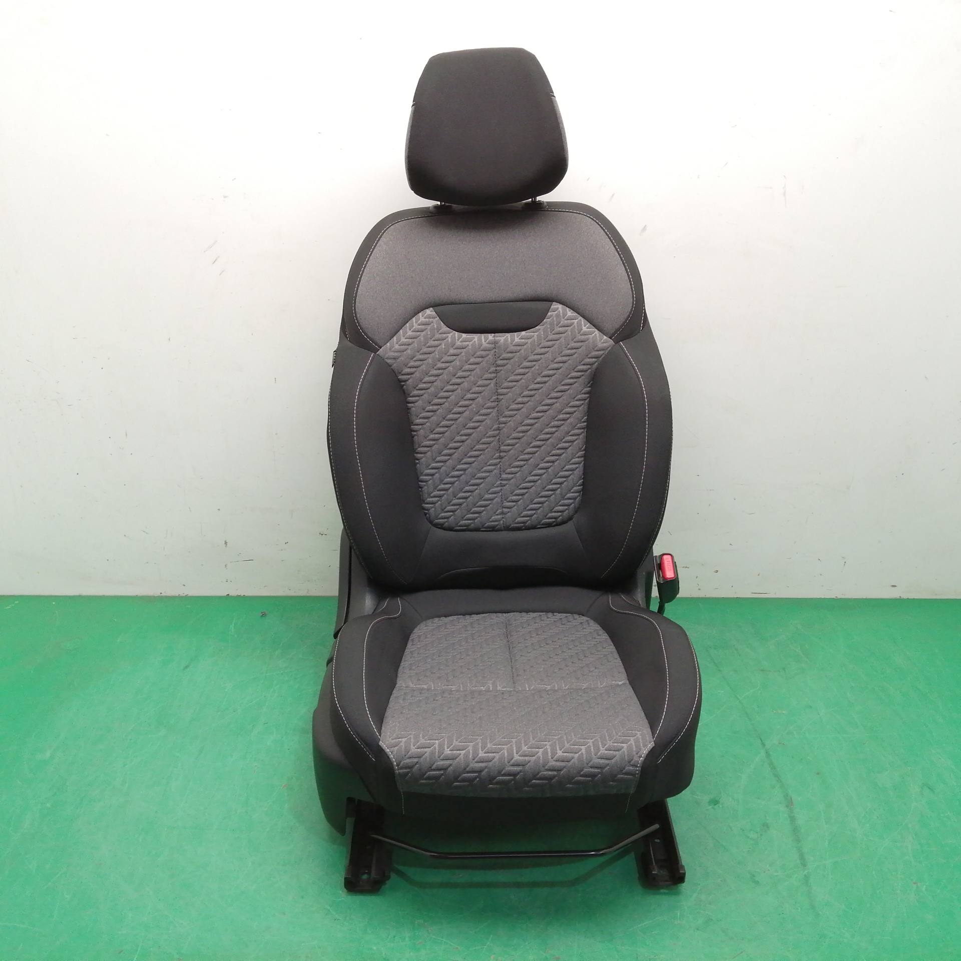 ASIENTO DELANTERO DERECHO