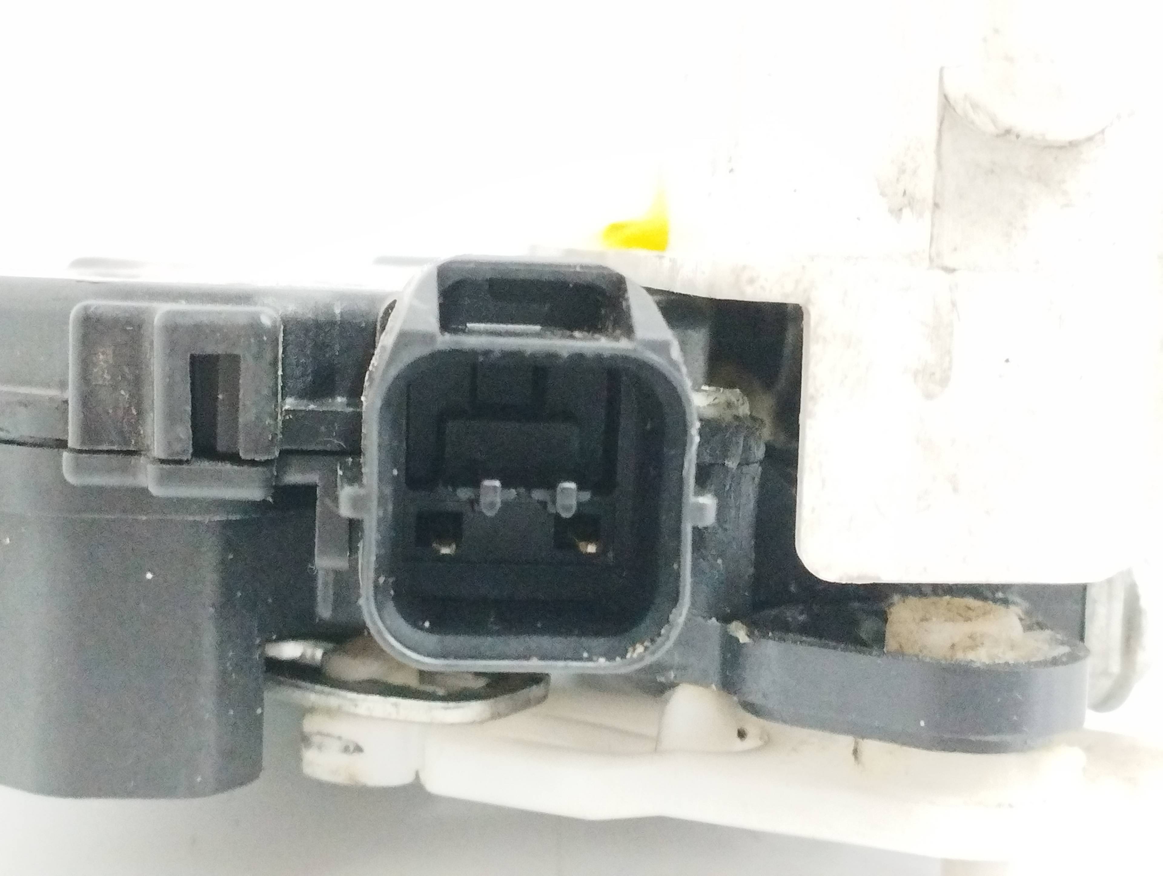 CERRADURA PUERTA TRASERA IZQUIERDA 