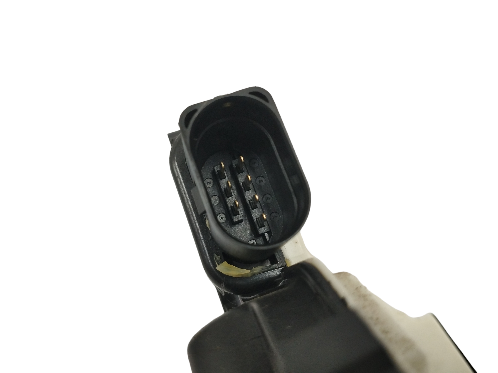 CERRADURA PUERTA DELANTERA IZQUIERDA 