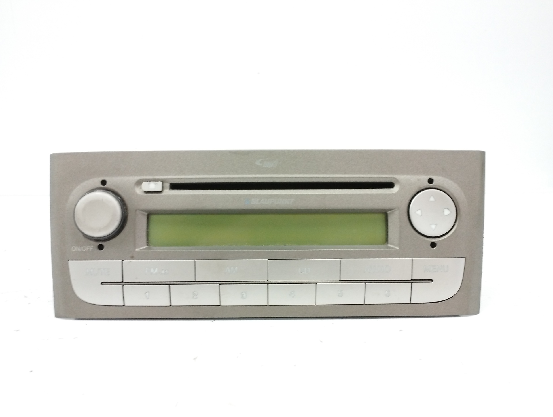 SISTEMA AUDIO / RADIO CD