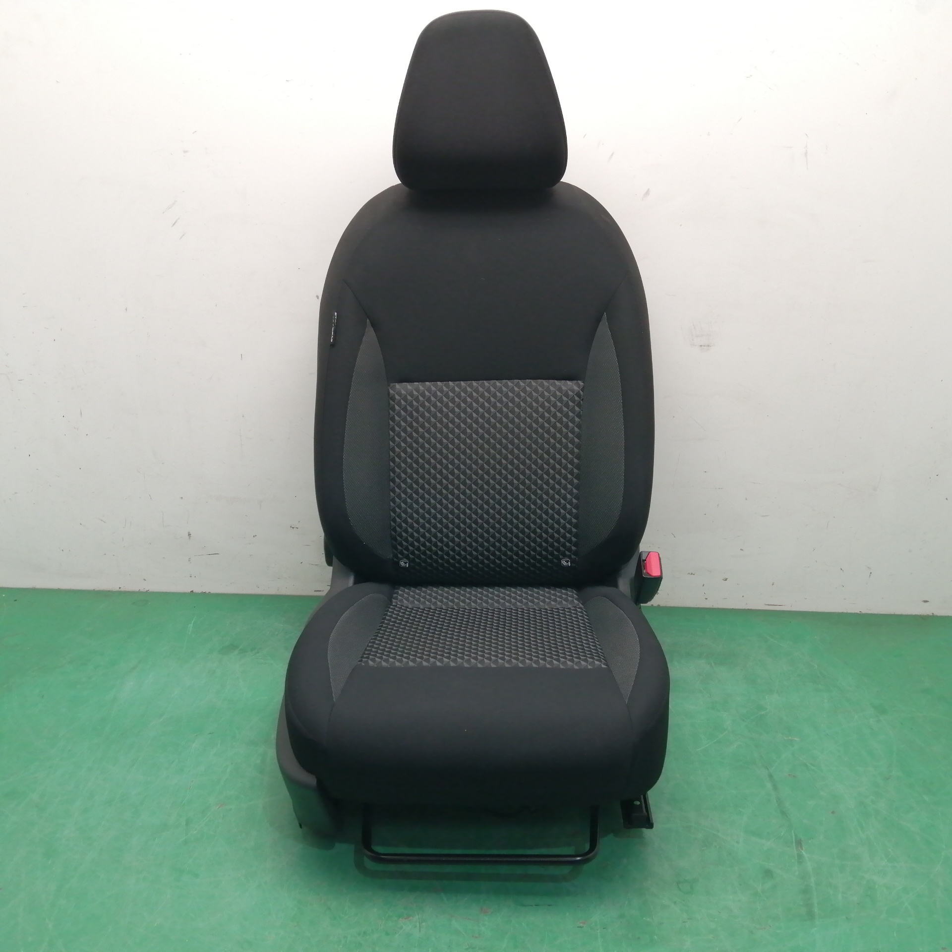 ASIENTO DELANTERO DERECHO