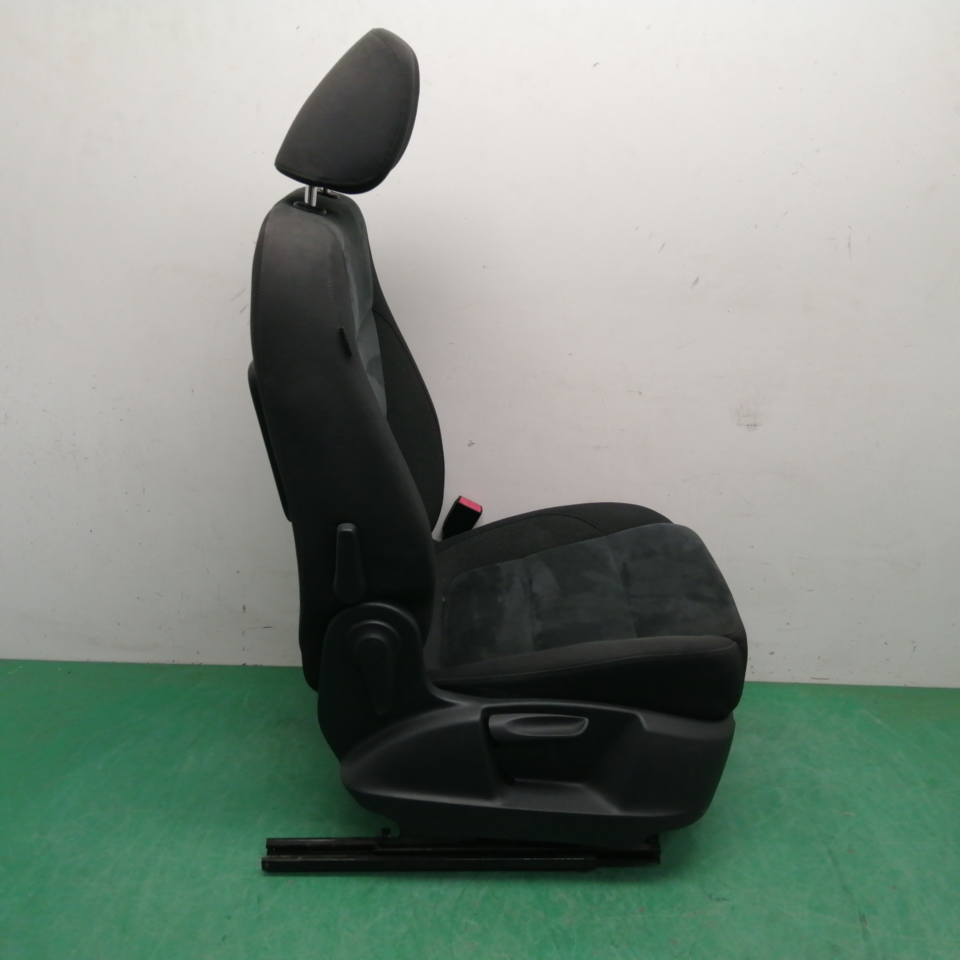 ASIENTO DELANTERO DERECHO