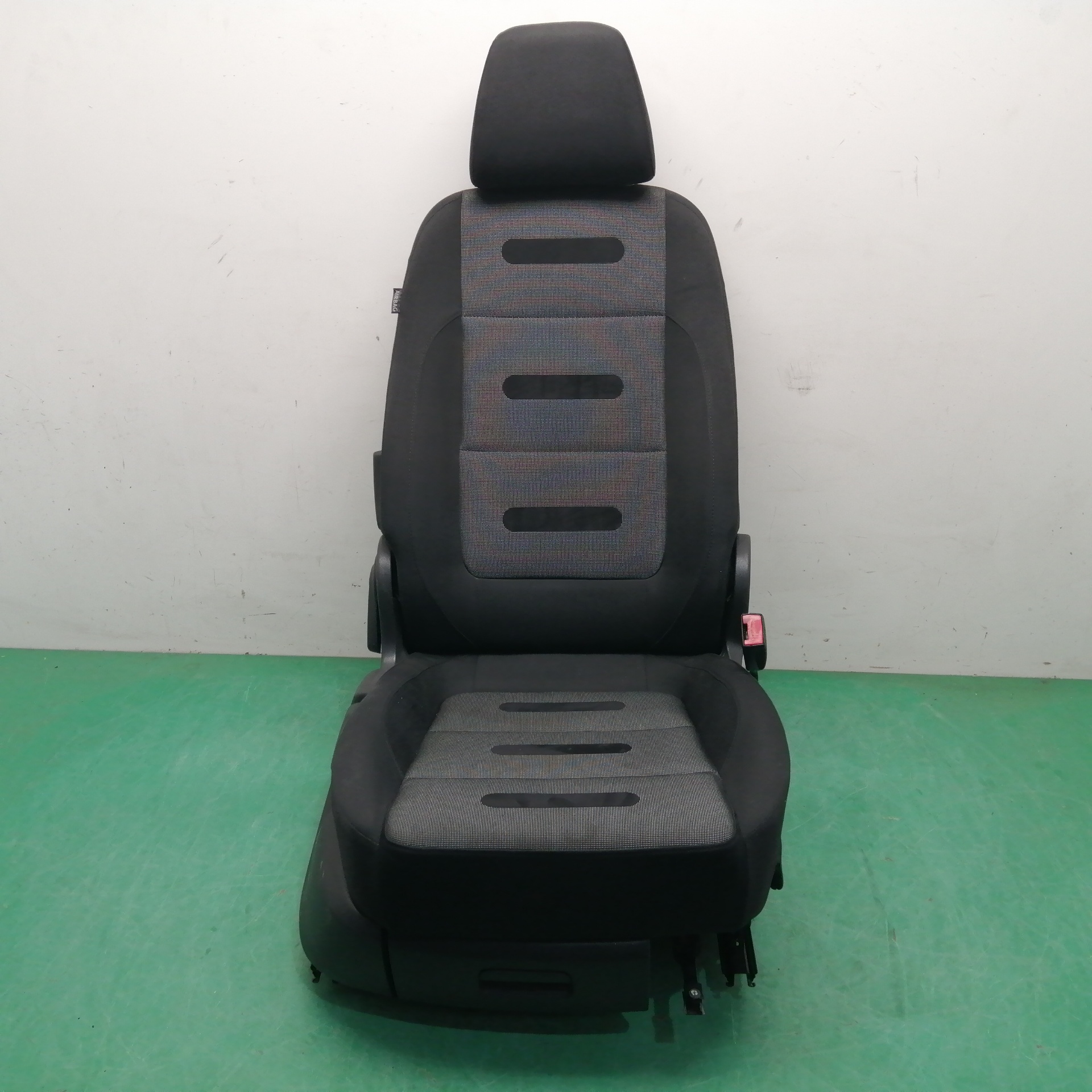 ASIENTO DELANTERO DERECHO