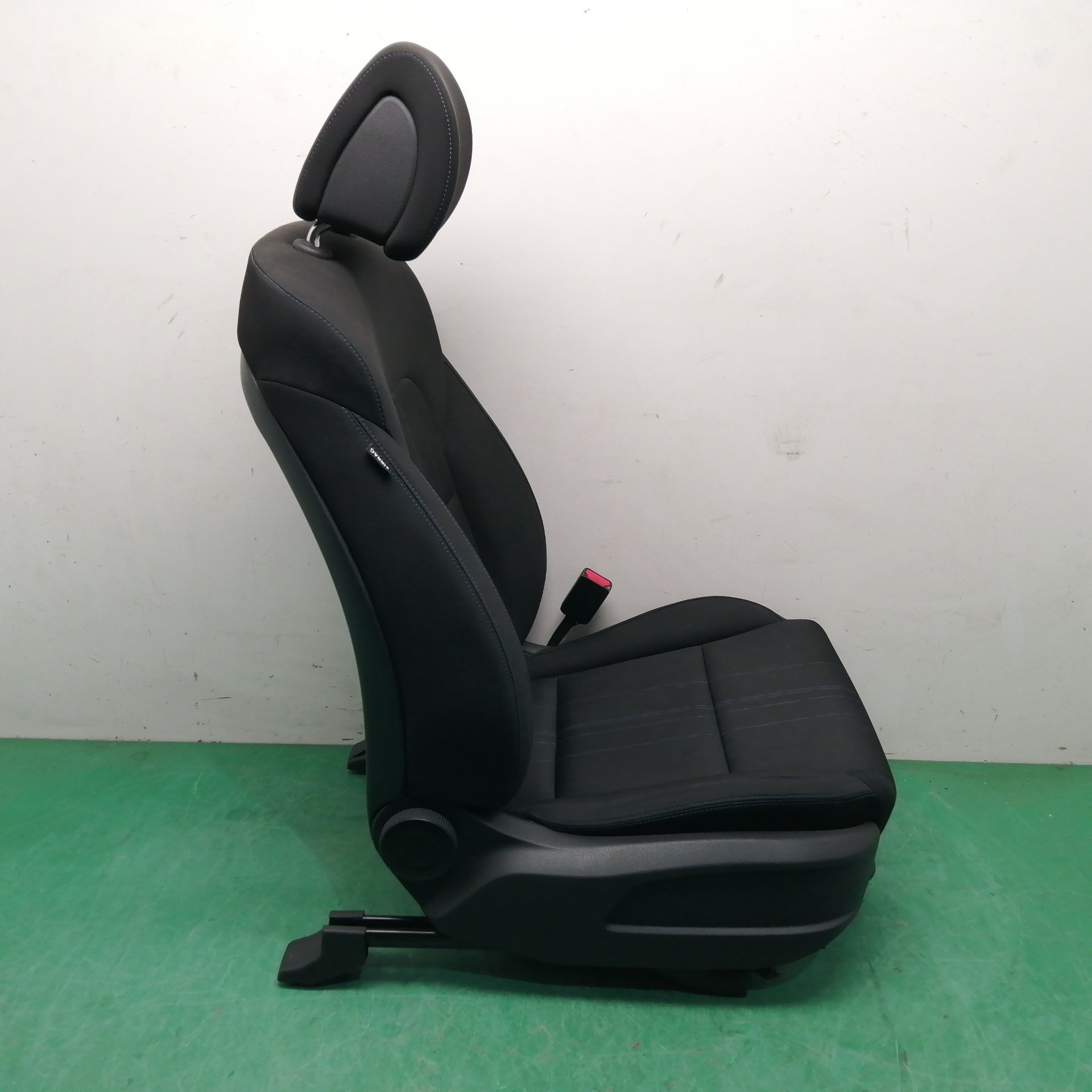 ASIENTO DELANTERO DERECHO