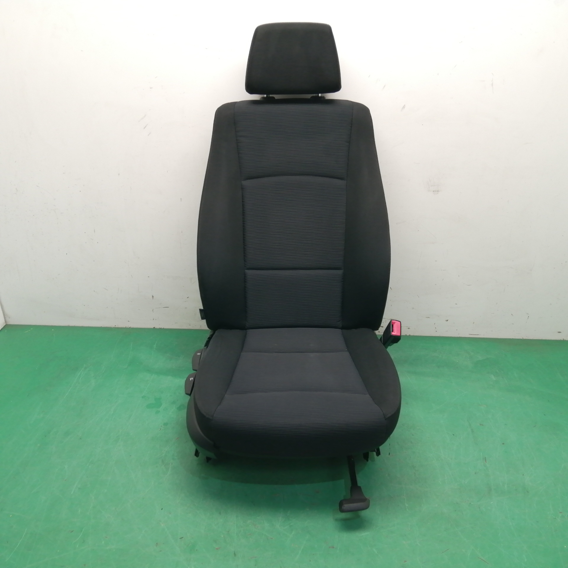 ASIENTO DELANTERO DERECHO