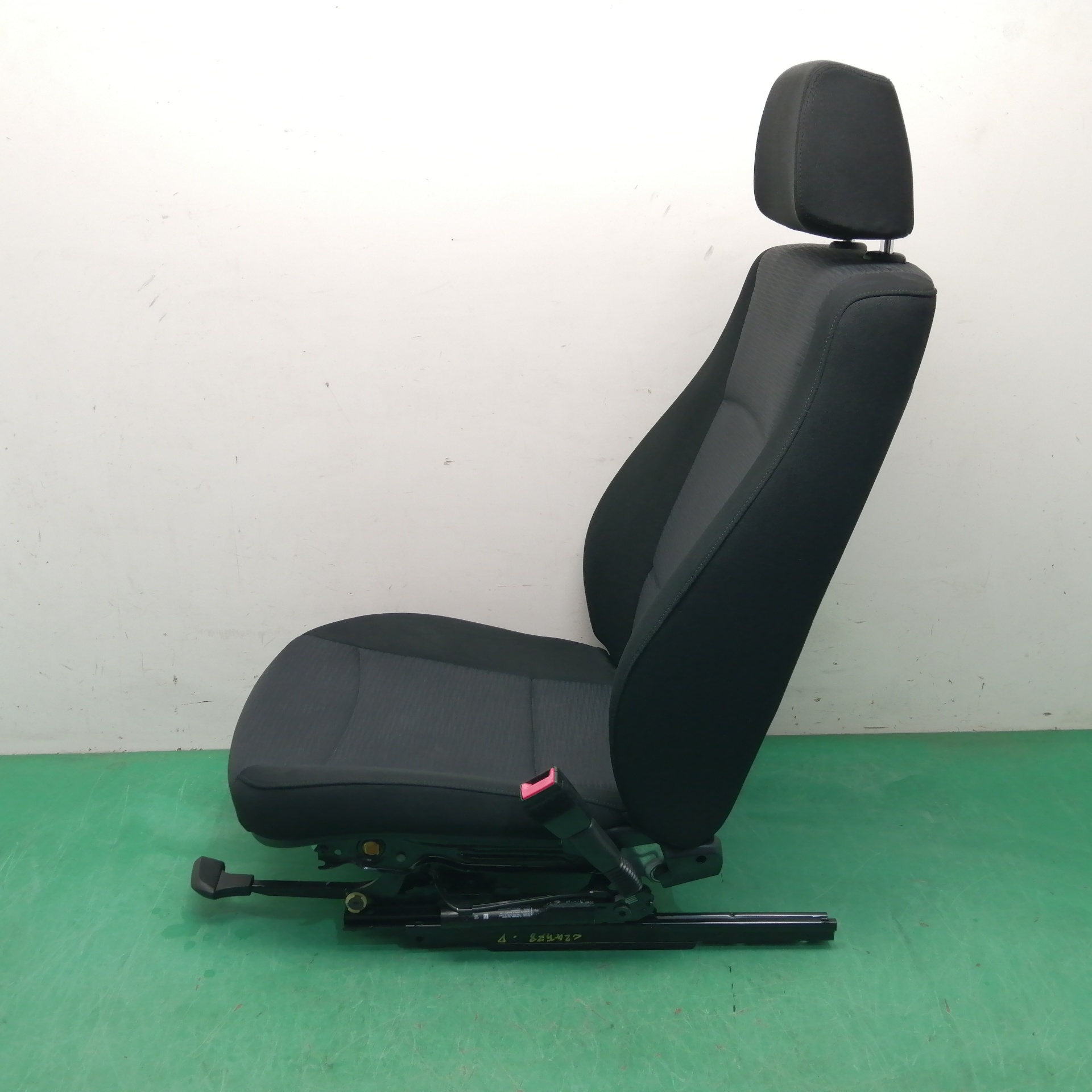 ASIENTO DELANTERO DERECHO