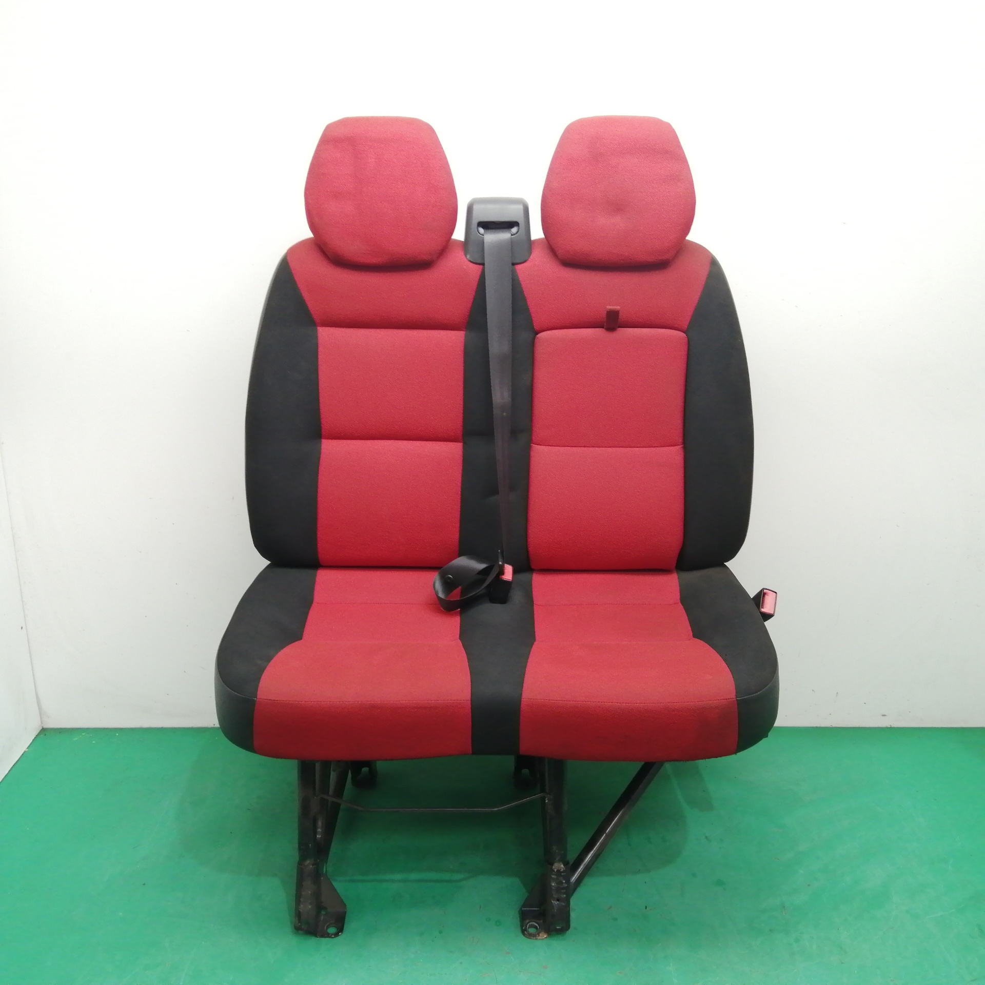 ASIENTO DELANTERO DERECHO