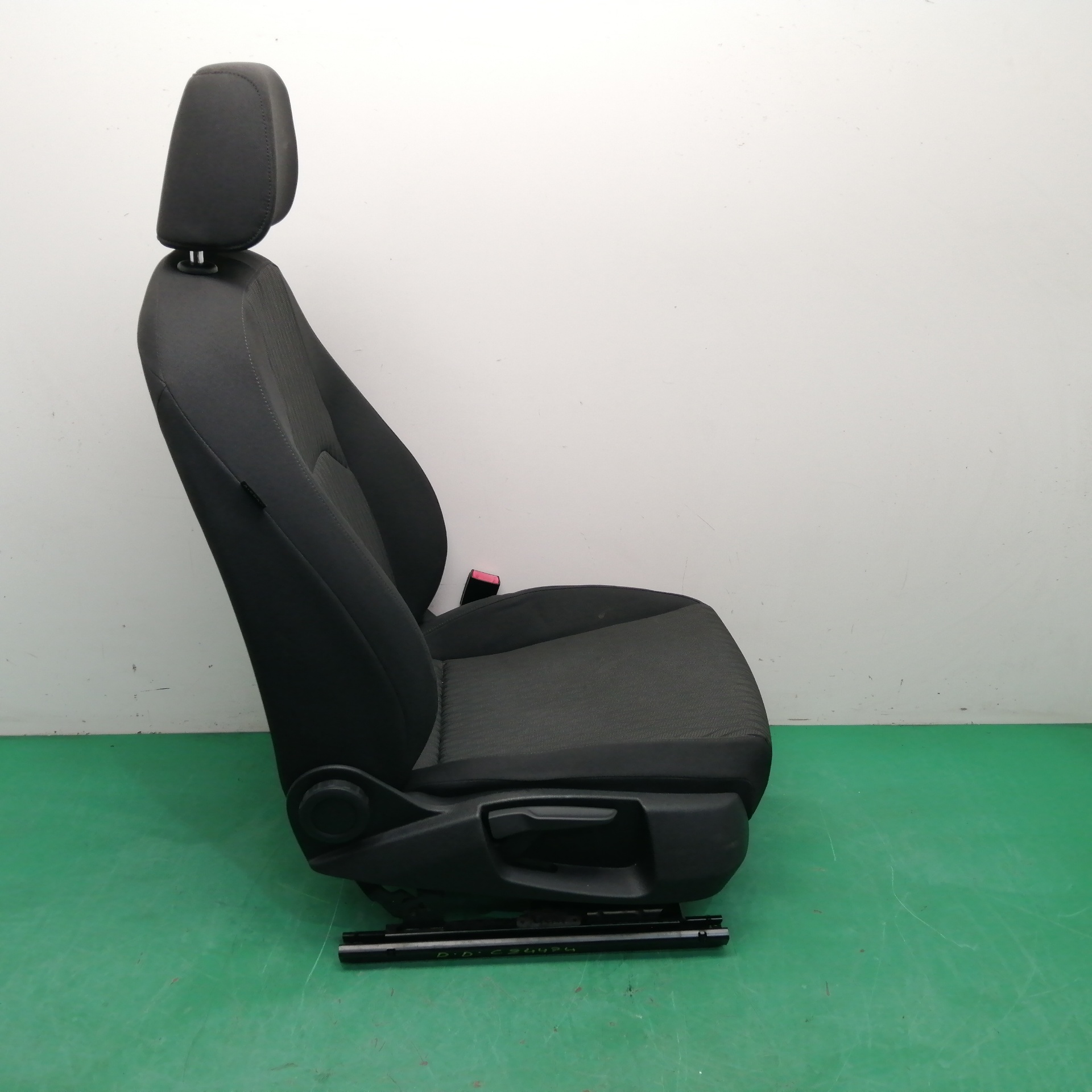 ASIENTO DELANTERO DERECHO