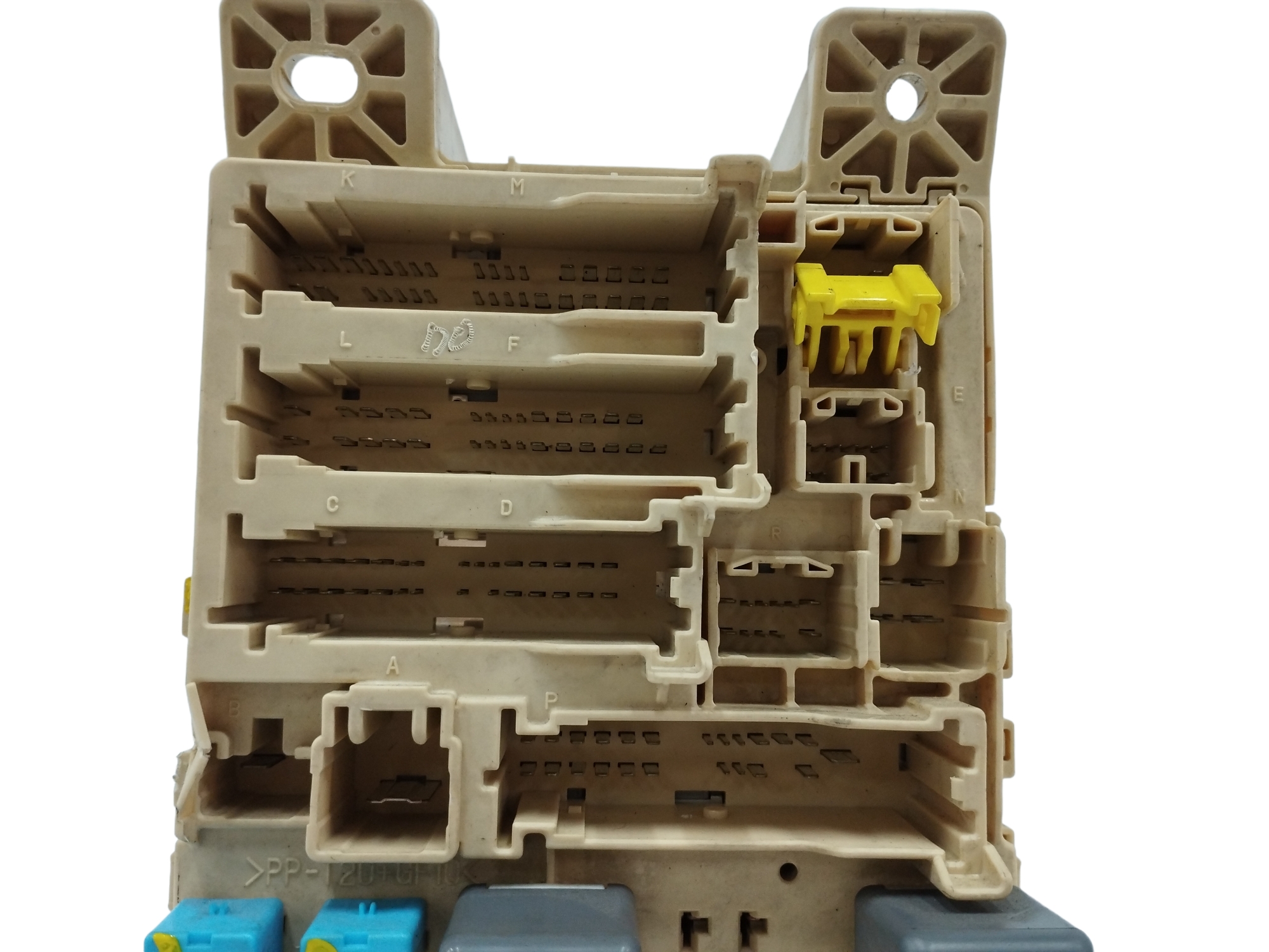 CAJA RELES / FUSIBLES
