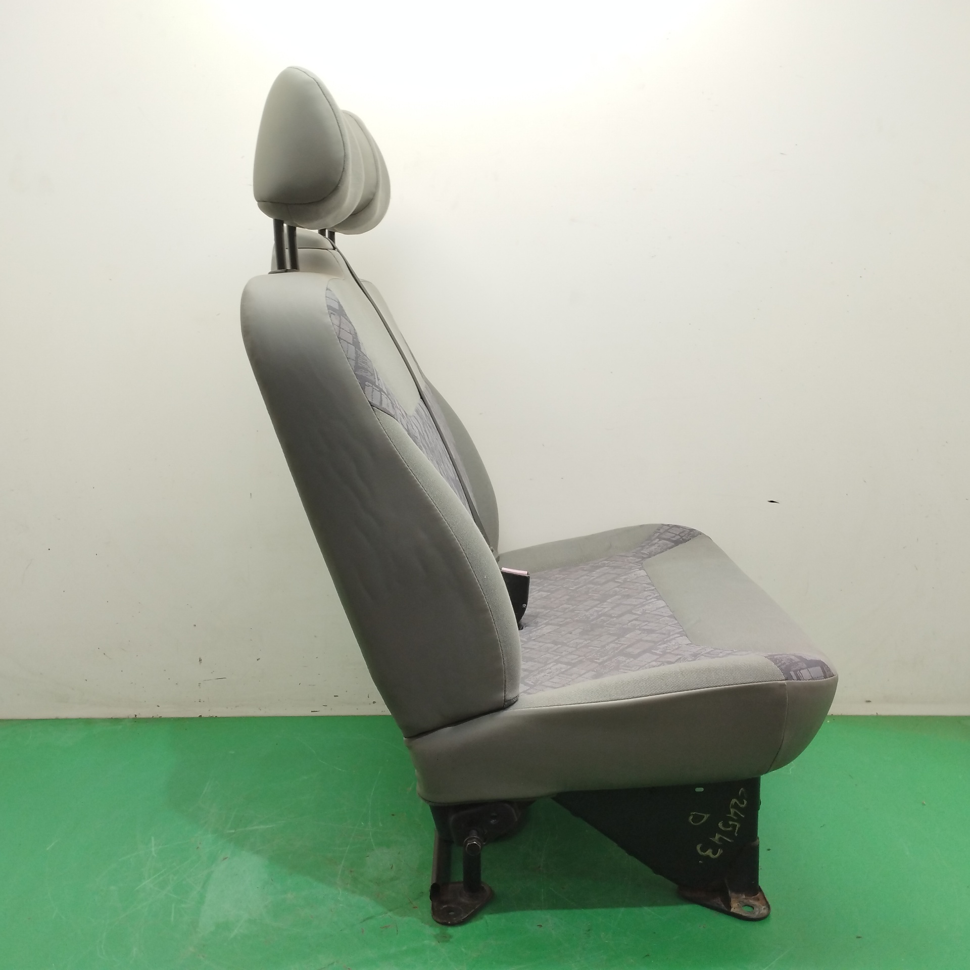 ASIENTO DELANTERO DERECHO