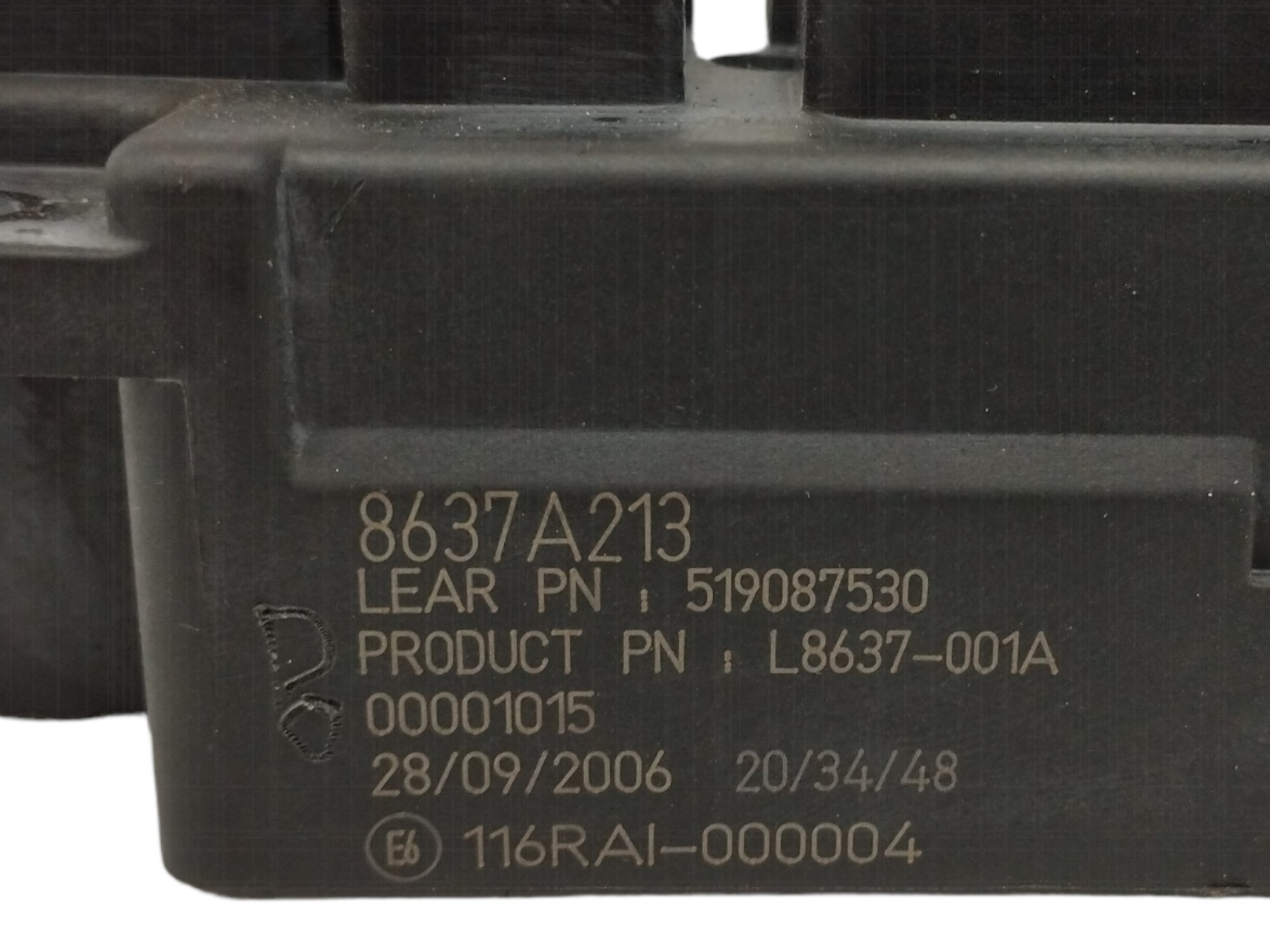 CAJA RELES / FUSIBLES
