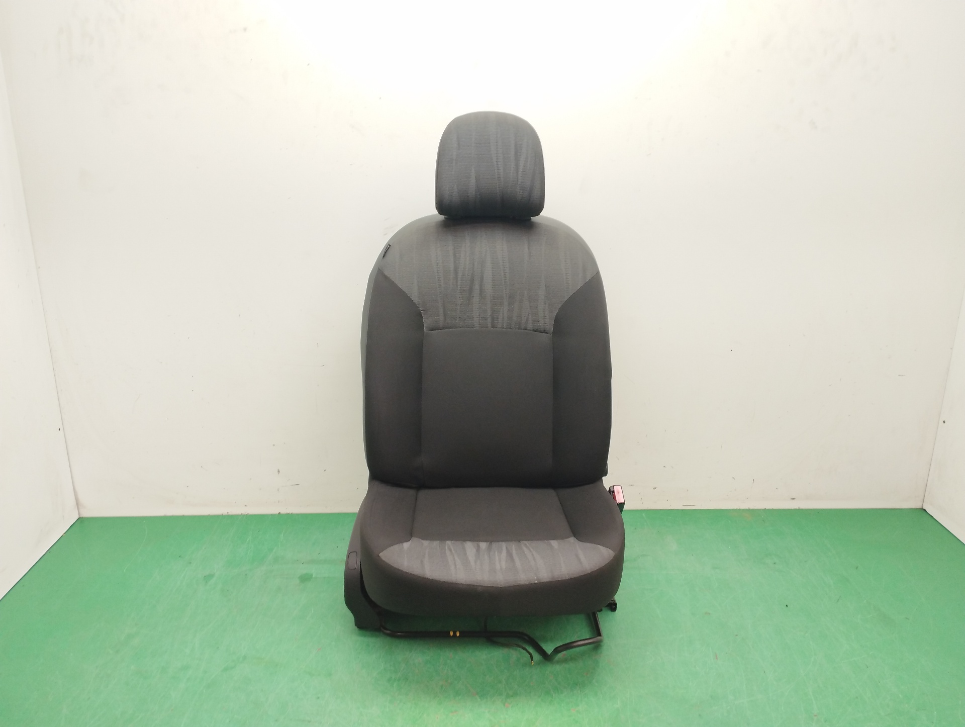 ASIENTO DELANTERO DERECHO