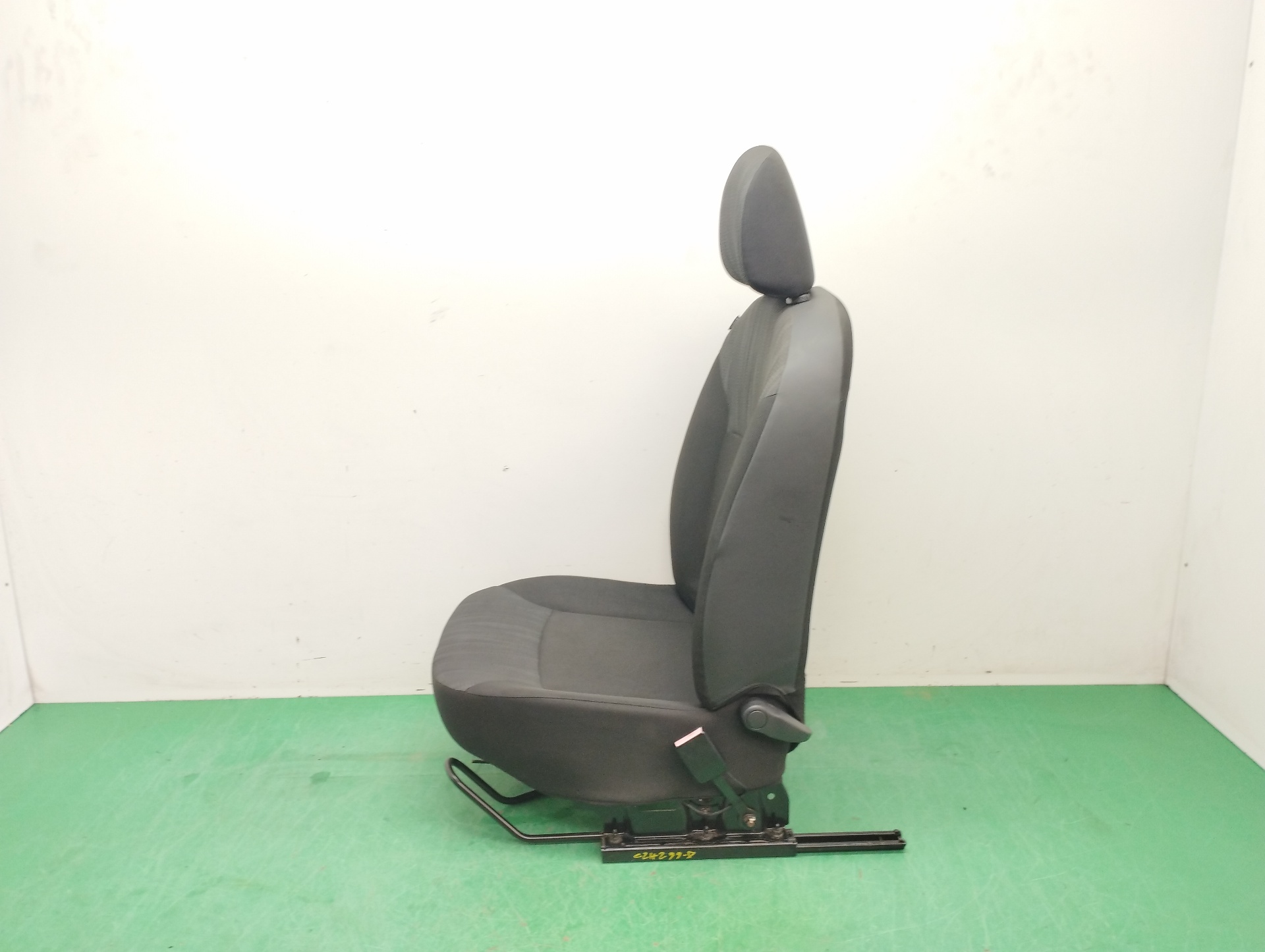 ASIENTO DELANTERO DERECHO