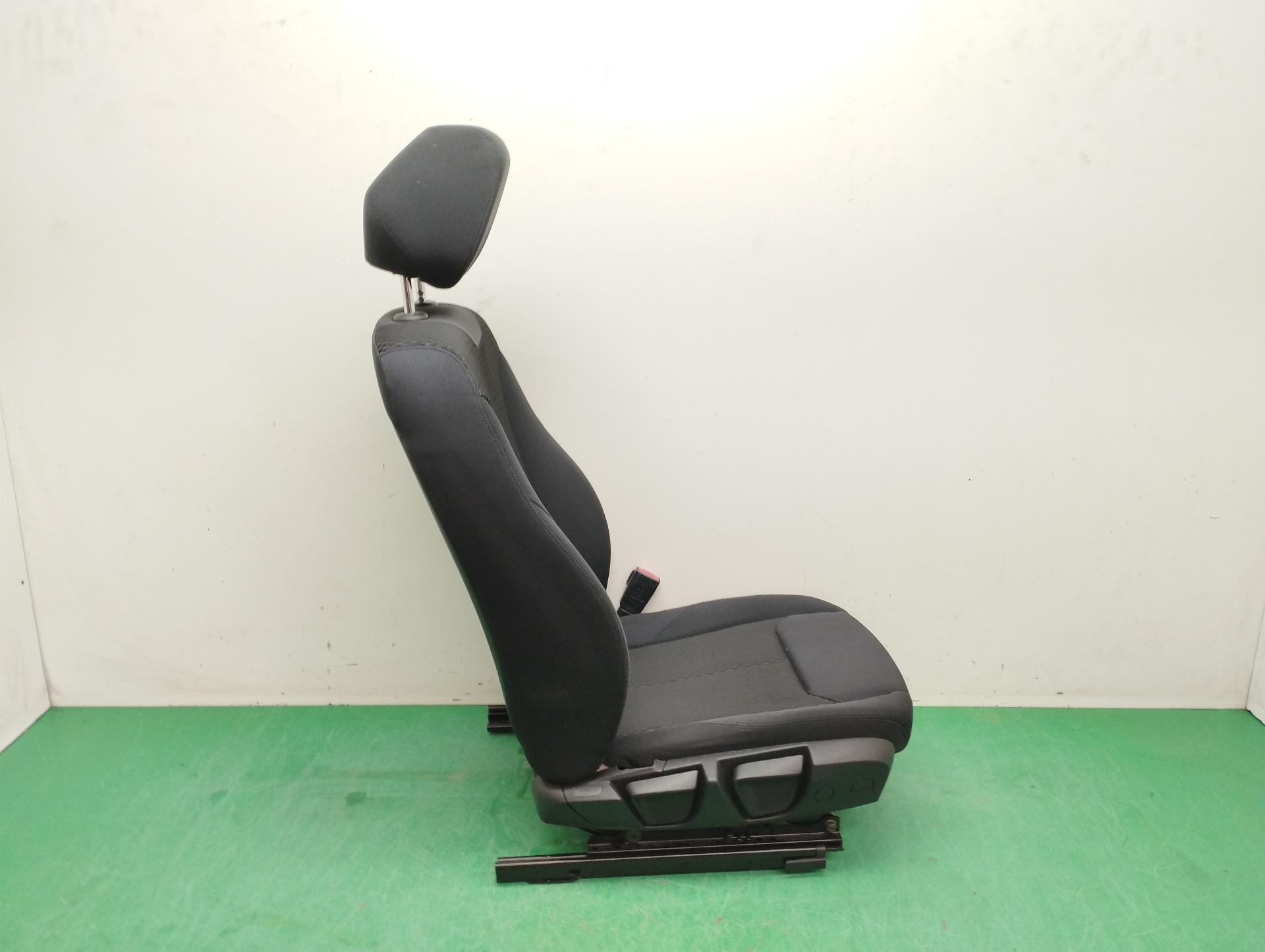 ASIENTO DELANTERO DERECHO