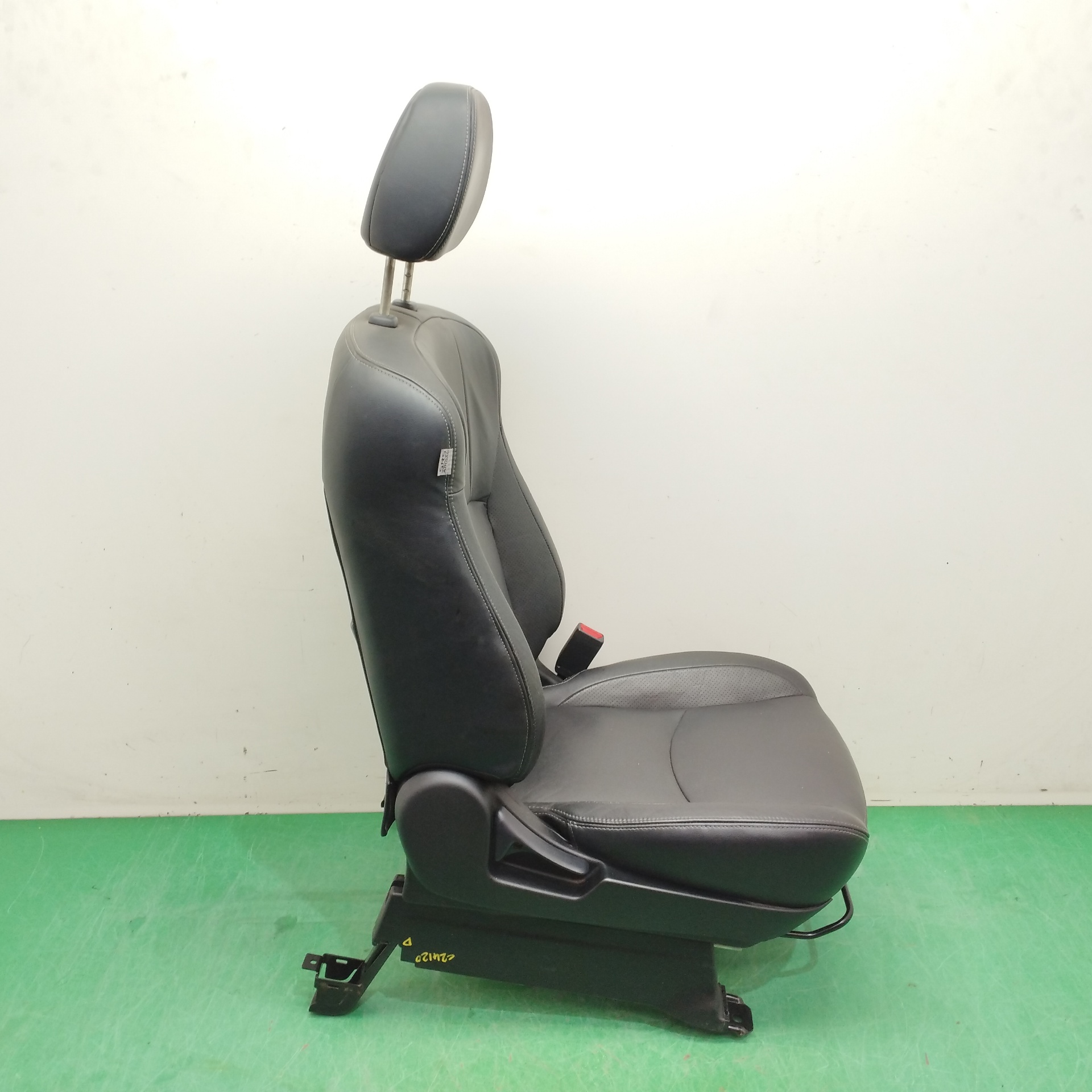 ASIENTO DELANTERO DERECHO