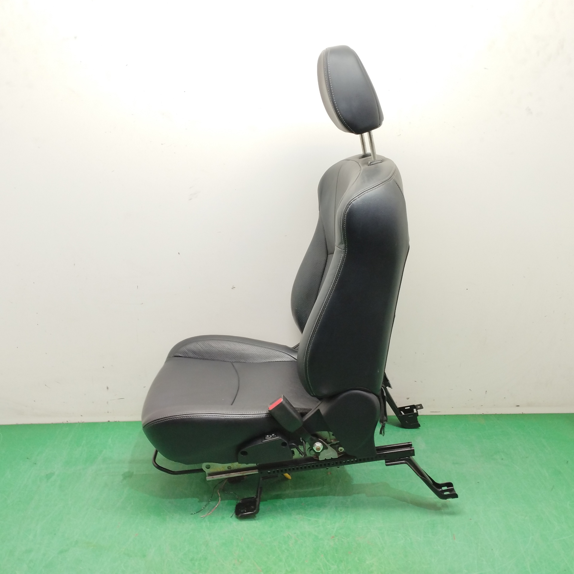 ASIENTO DELANTERO DERECHO