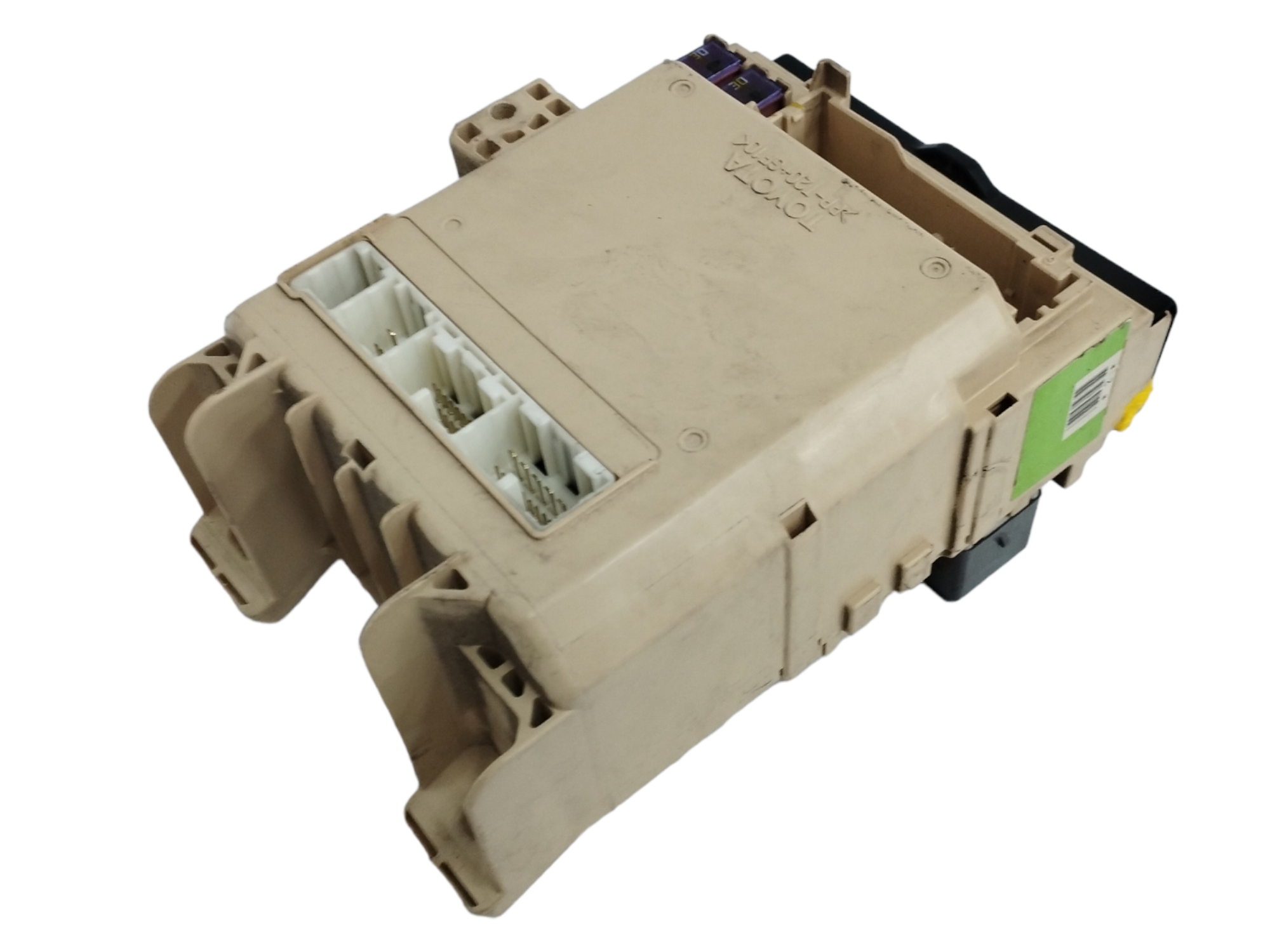 CAJA RELES / FUSIBLES